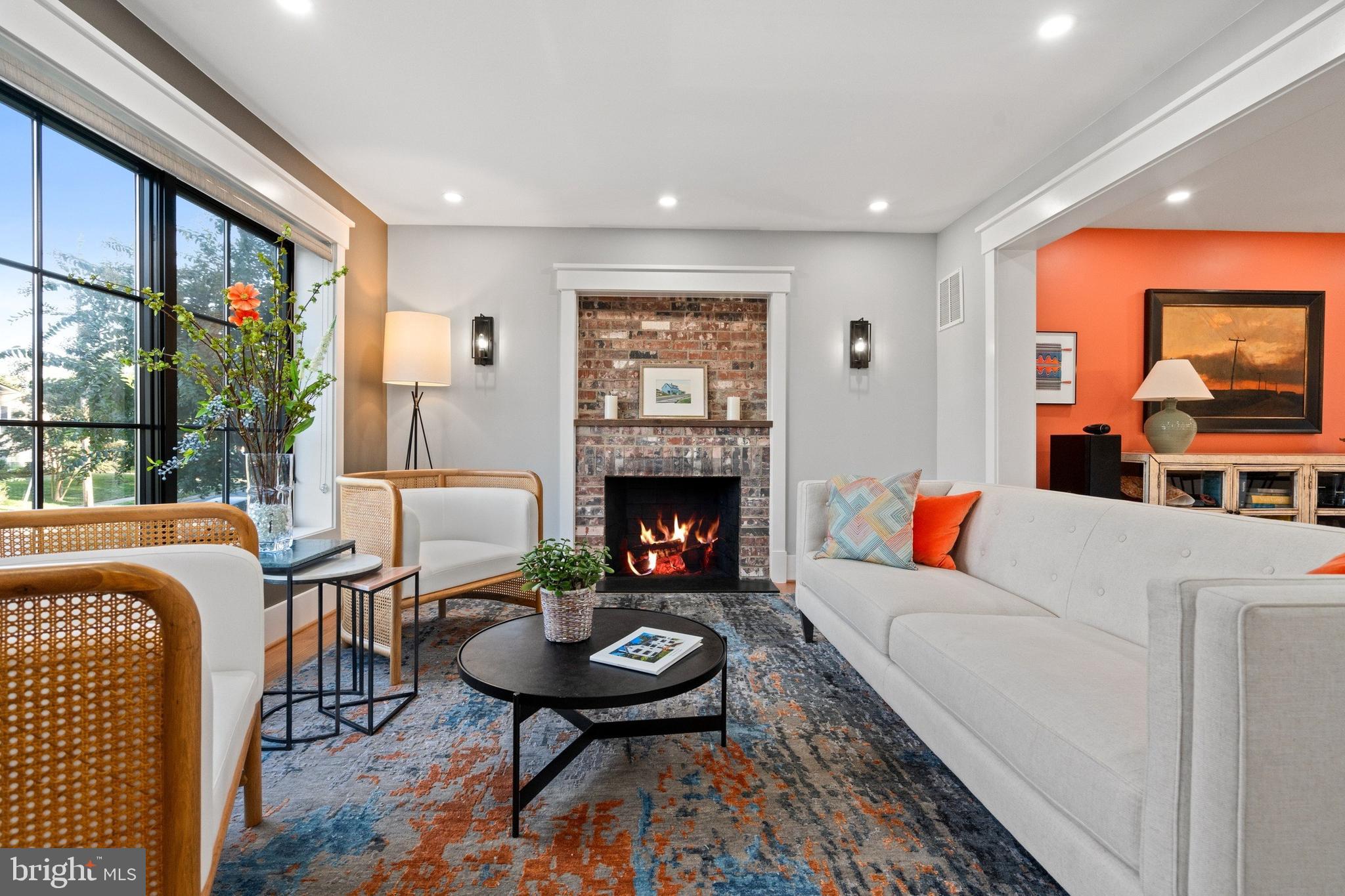 Real estate listing preview #3