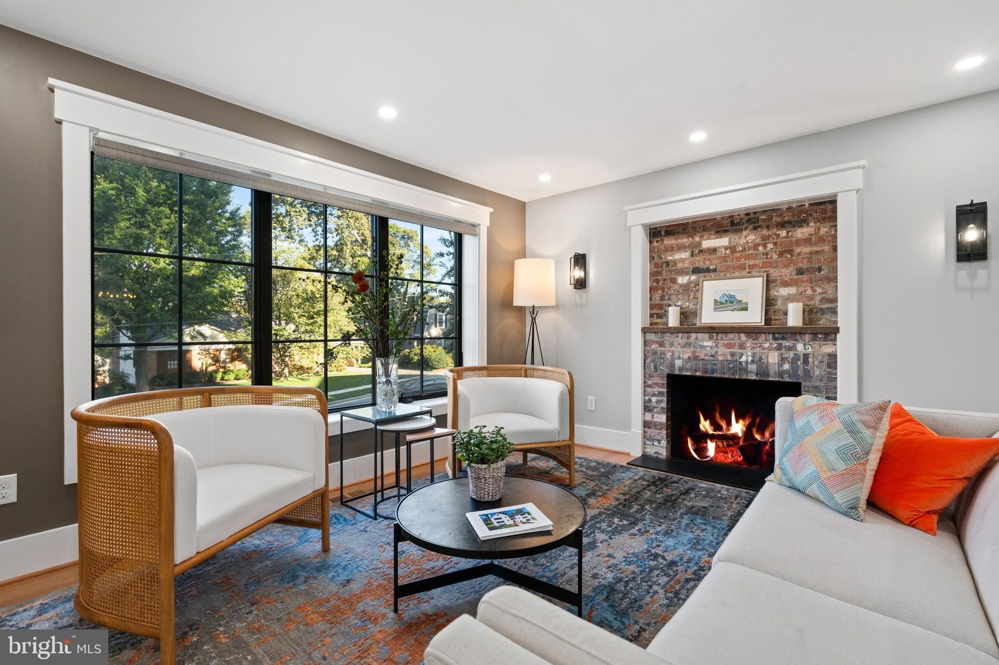 Real estate listing preview #4