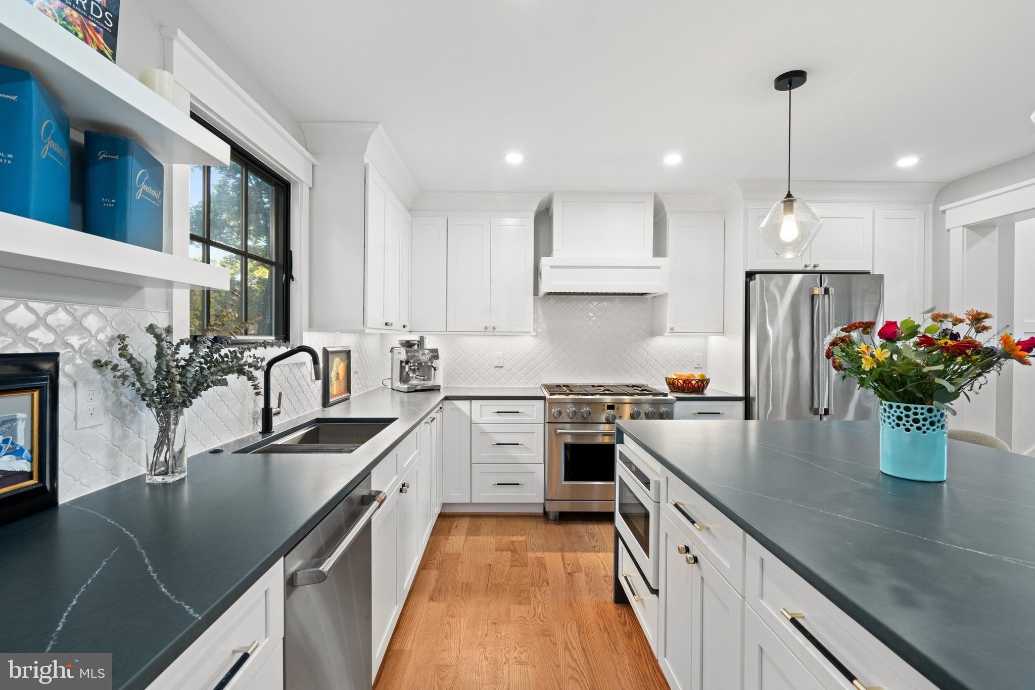 Real estate listing preview #10