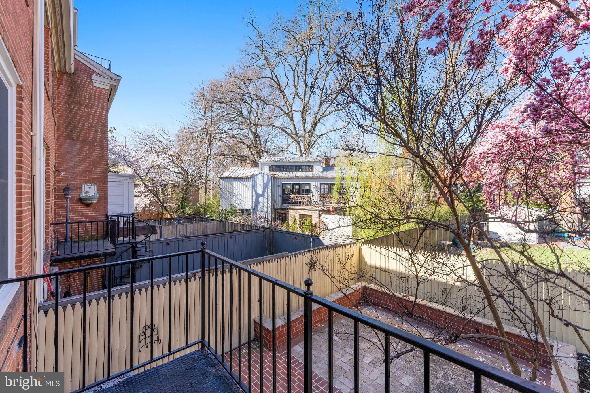 Real estate listing preview #40