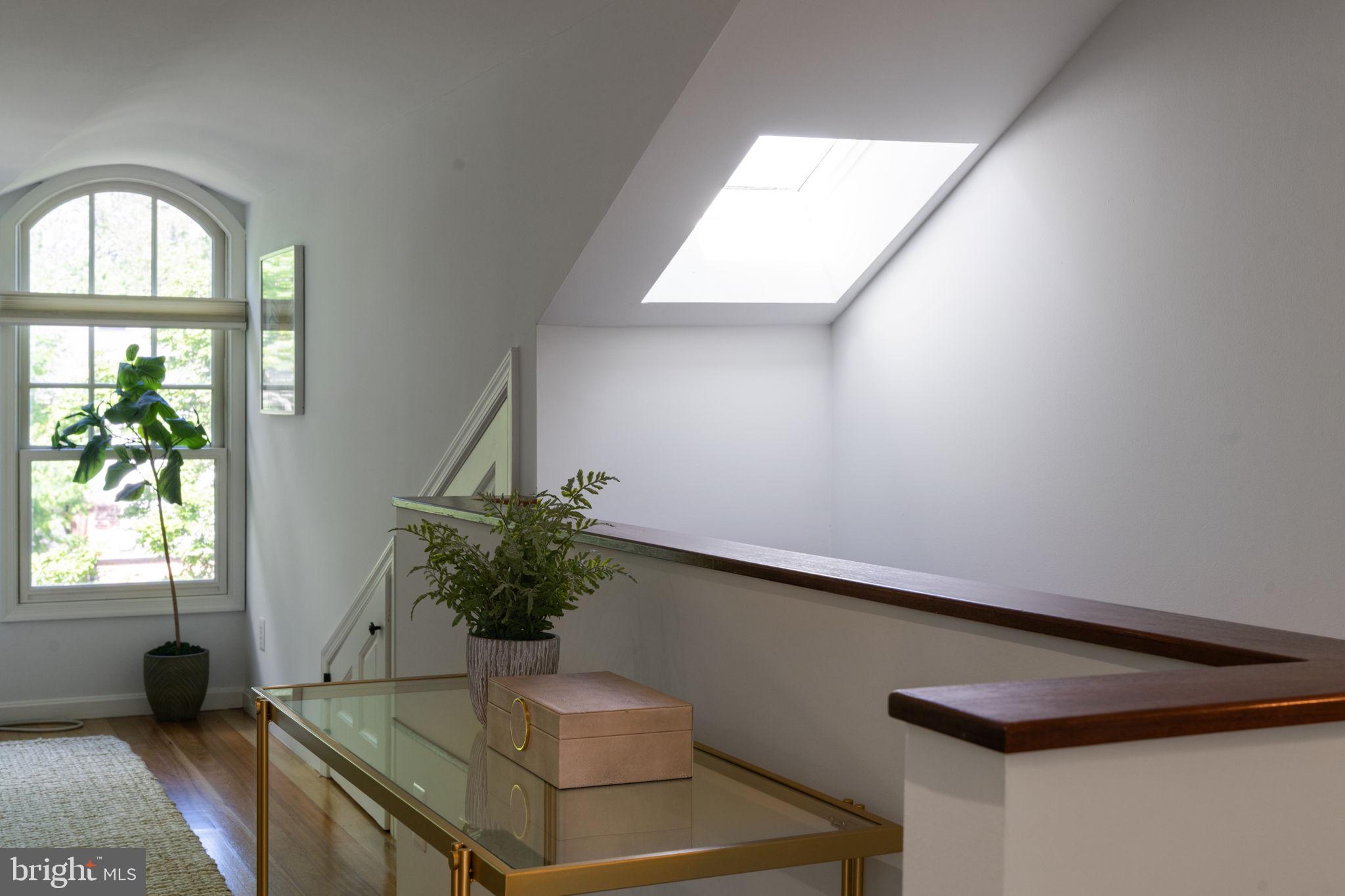 Real estate listing preview #17