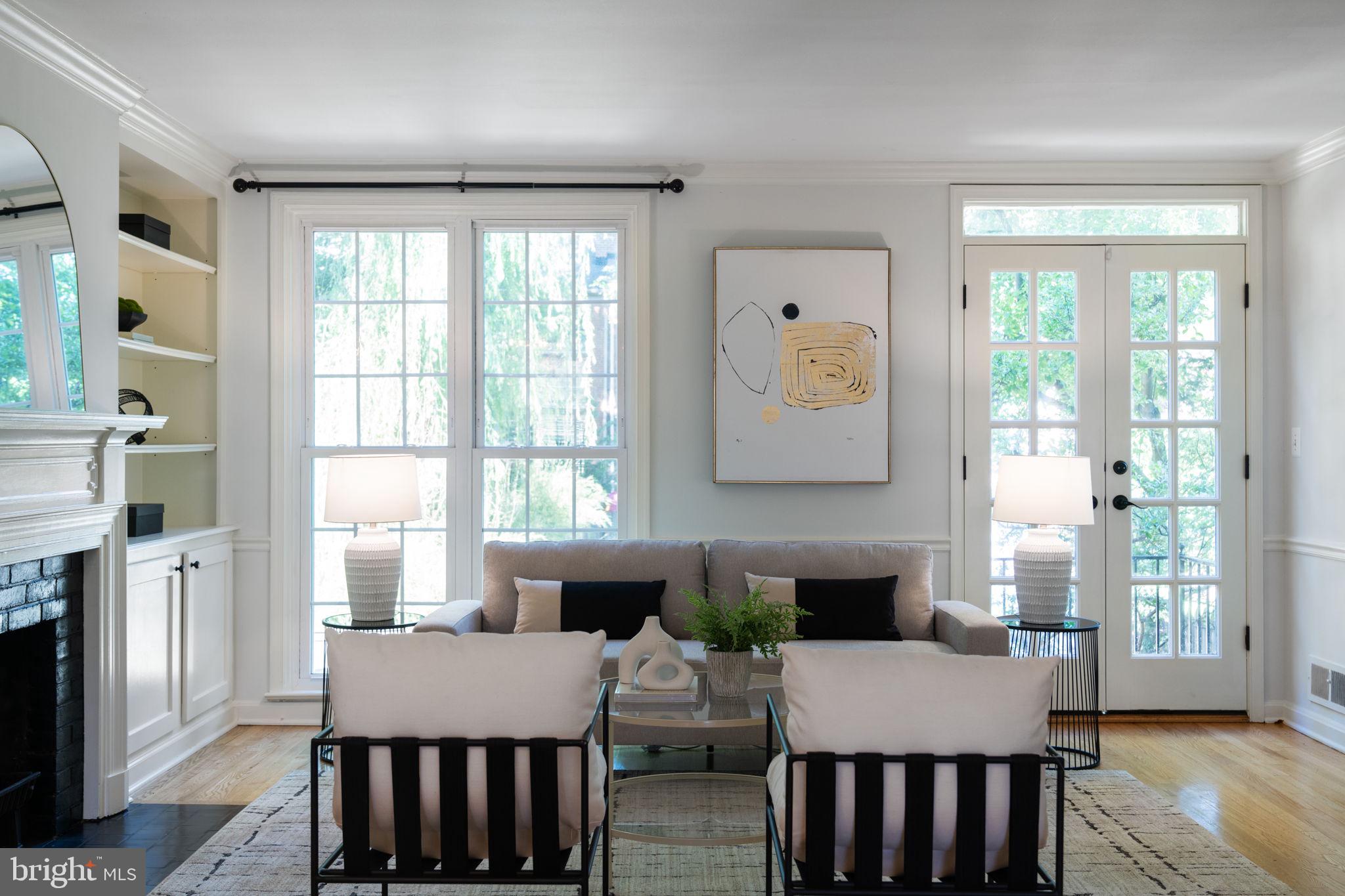 Real estate listing preview #4