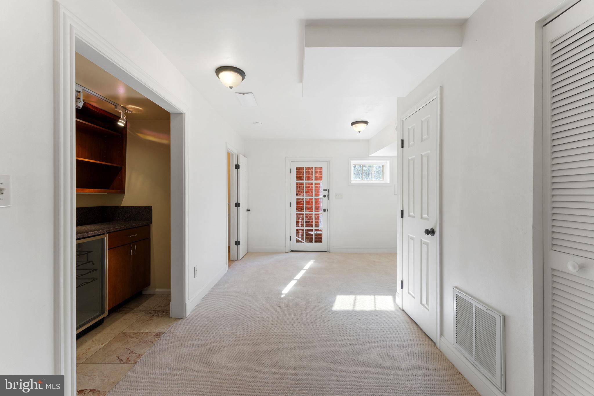 Real estate listing preview #34