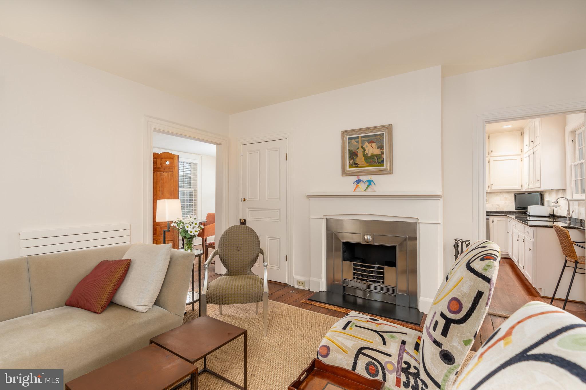 Real estate listing preview #16