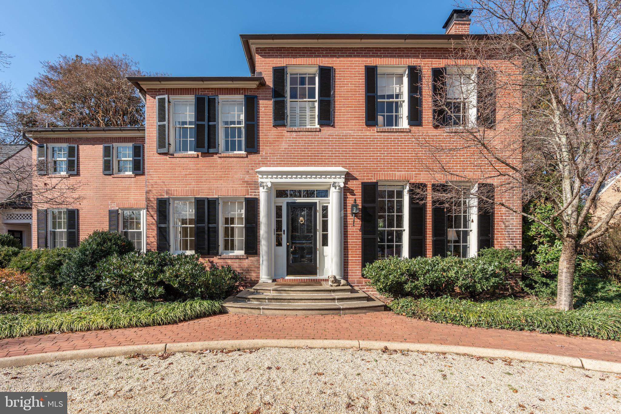 Real estate listing preview #2