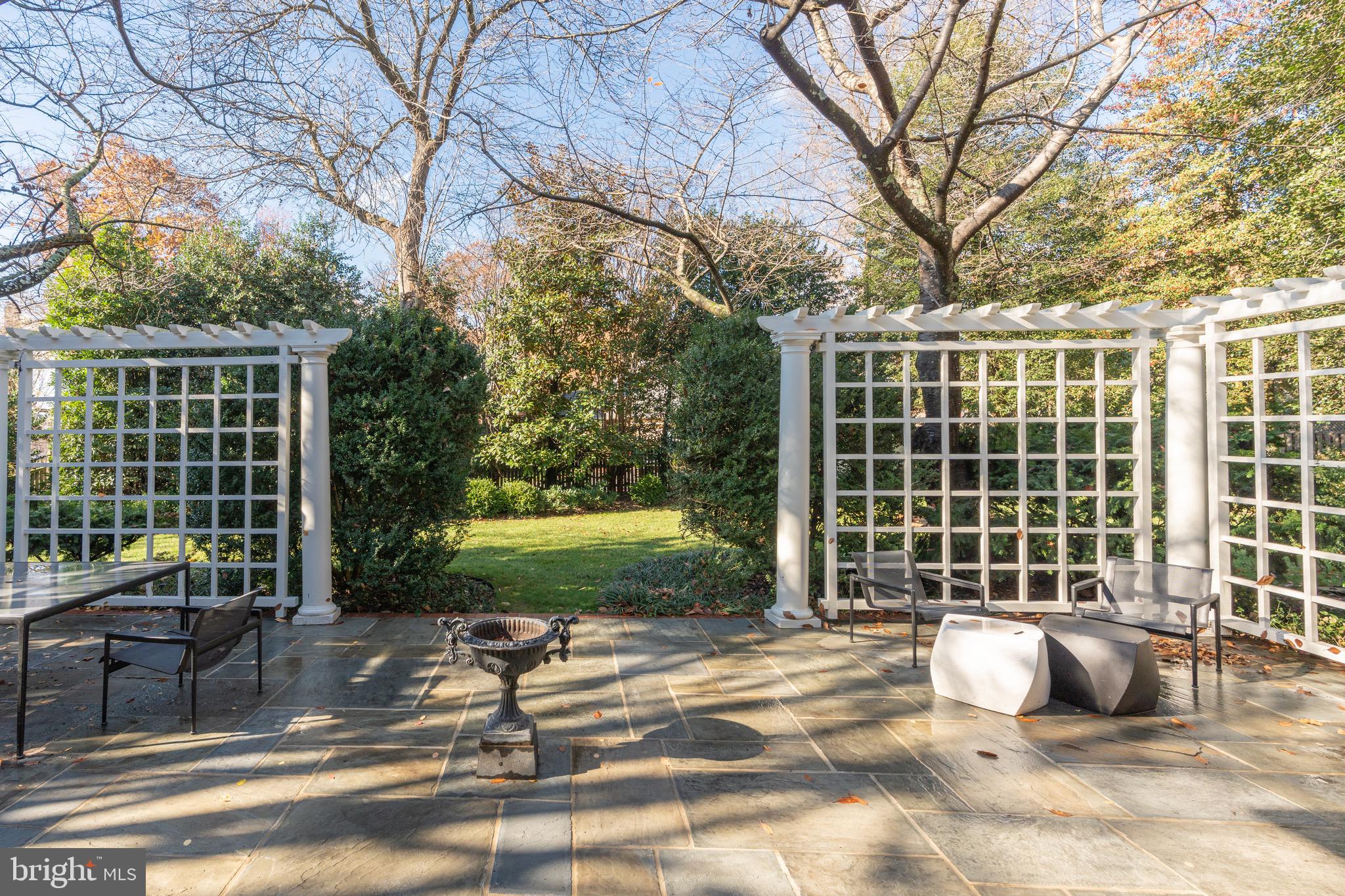 Real estate listing preview #40