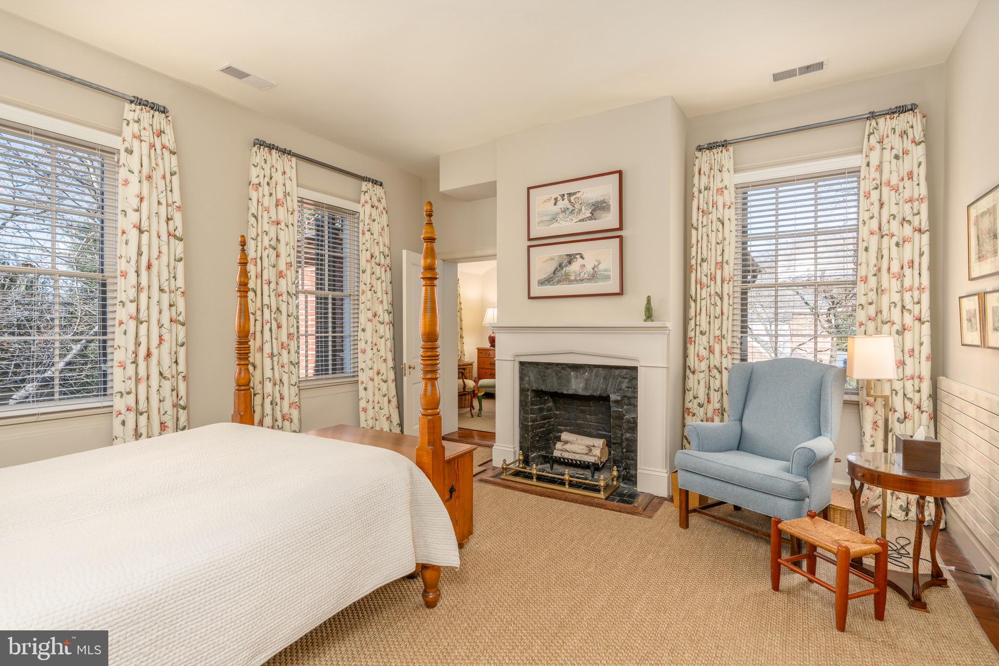 Real estate listing preview #23