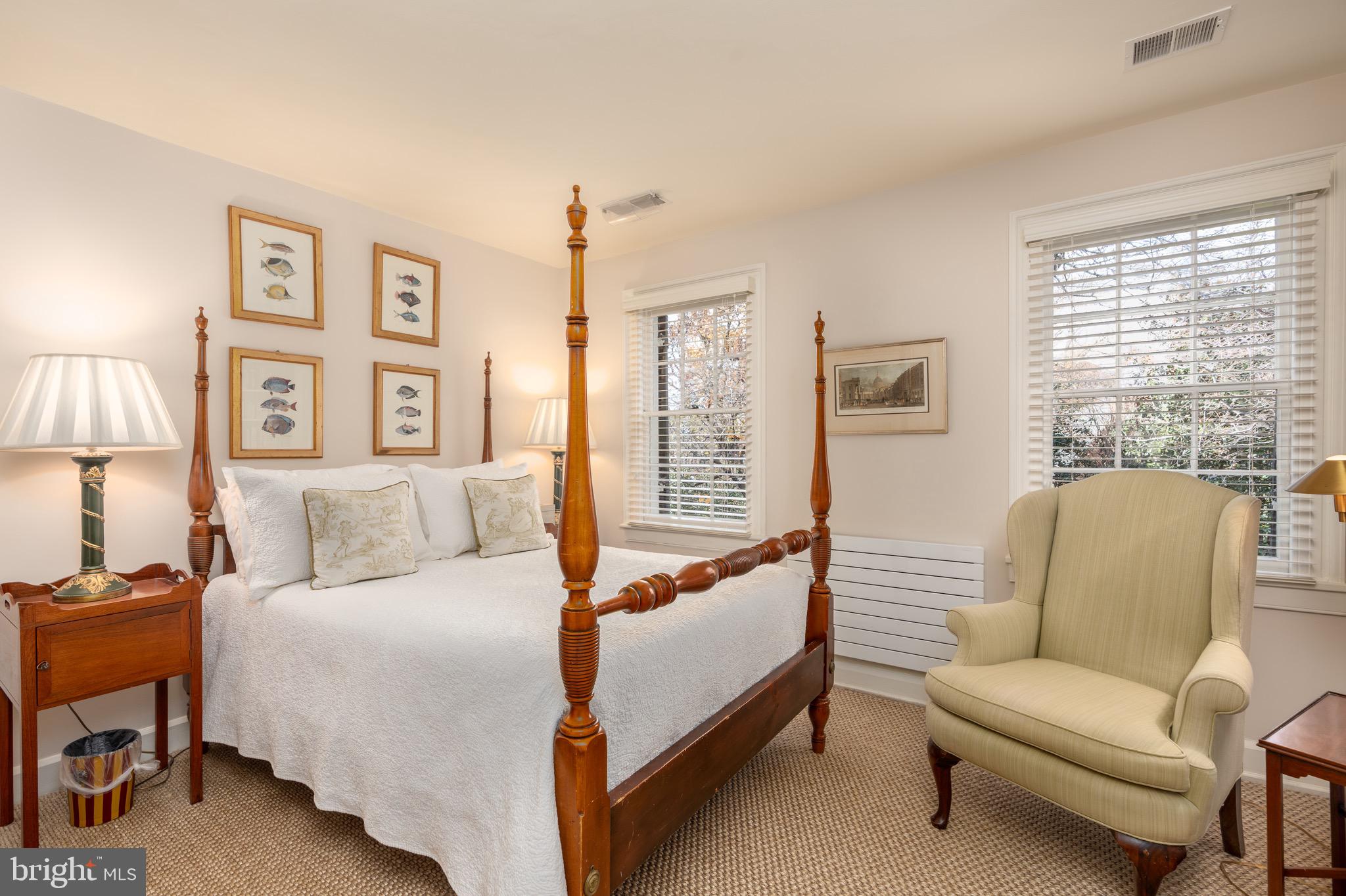 Real estate listing preview #32