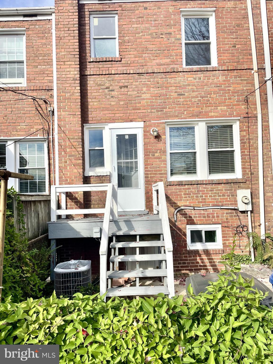 Real estate listing preview #22