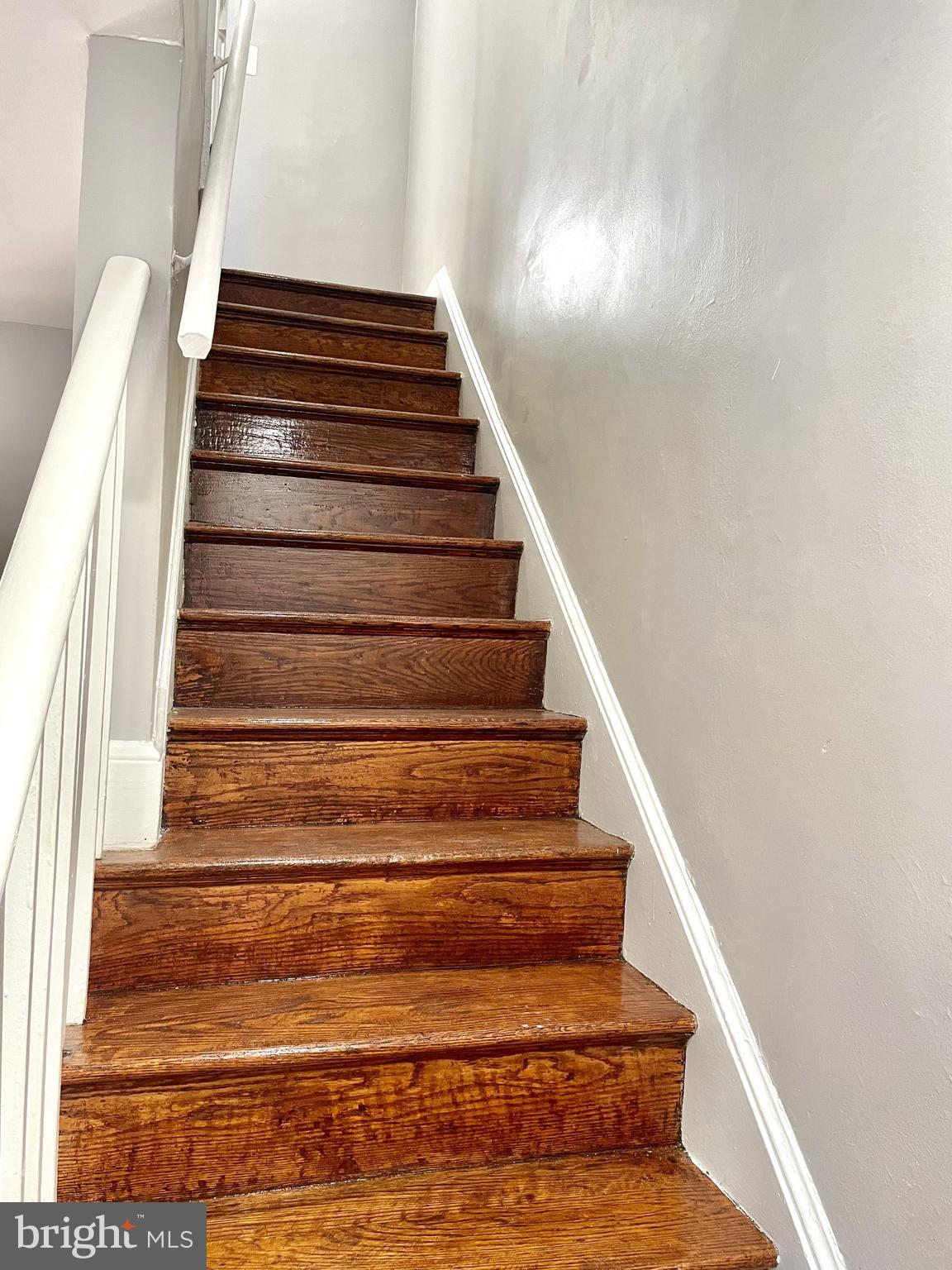 Real estate listing preview #5