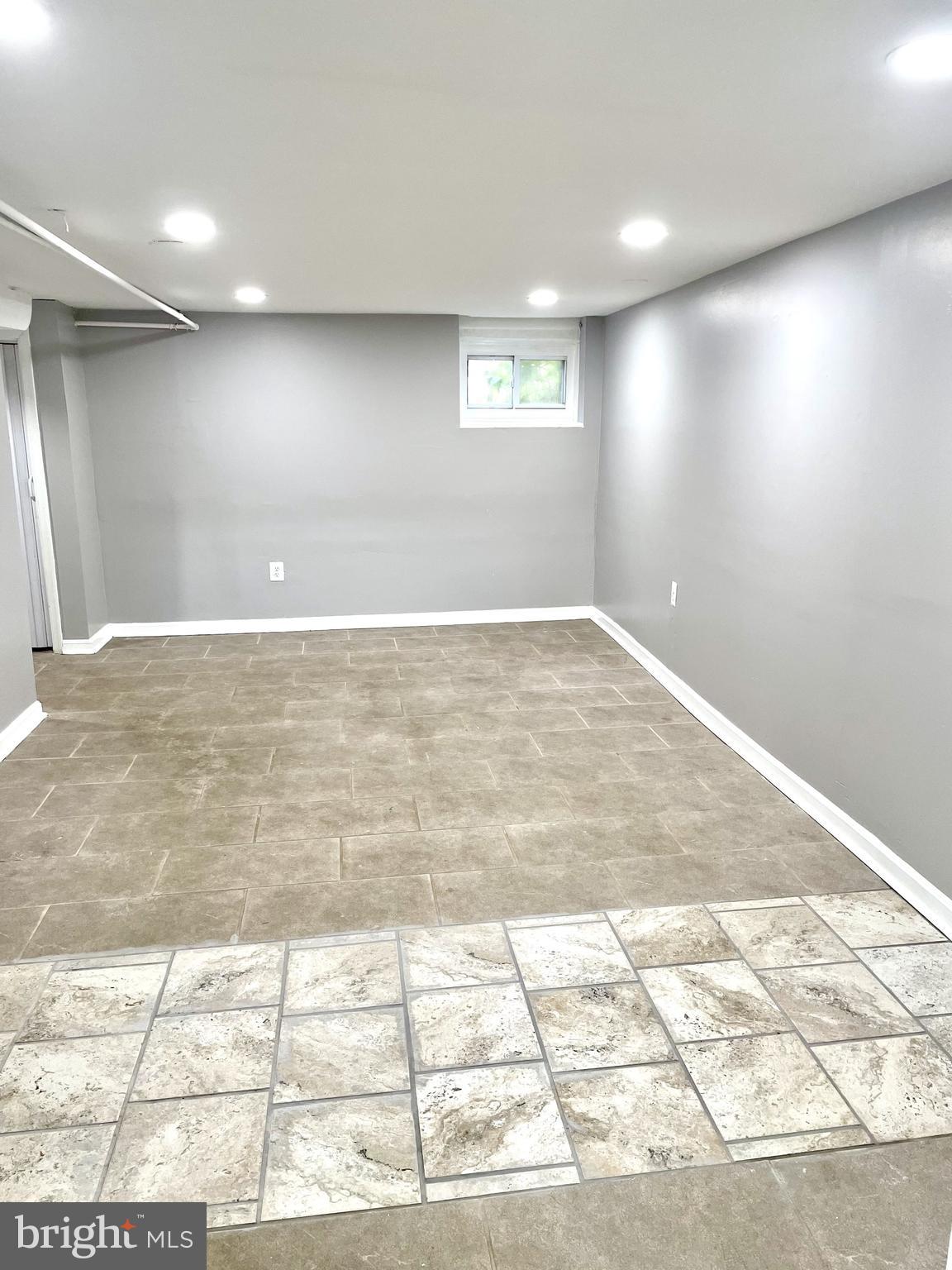 Real estate listing preview #18