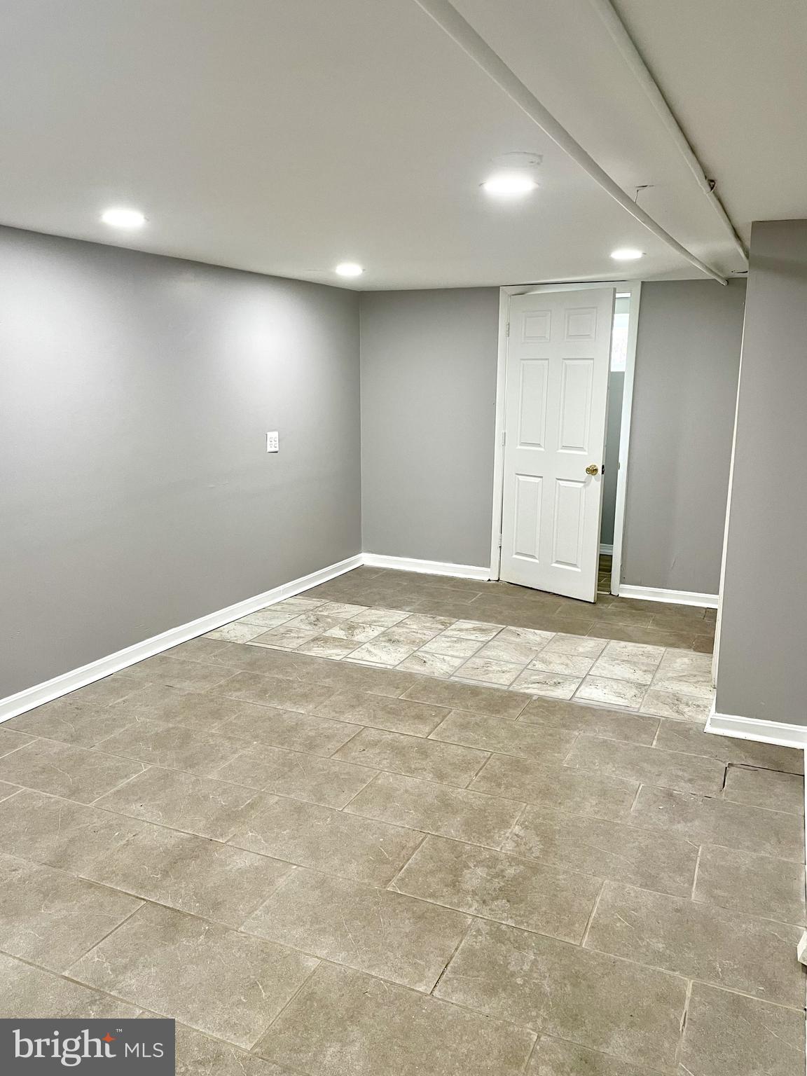 Real estate listing preview #19