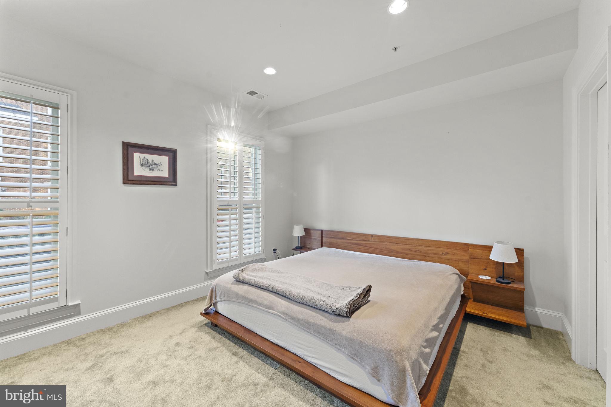 Real estate listing preview #7