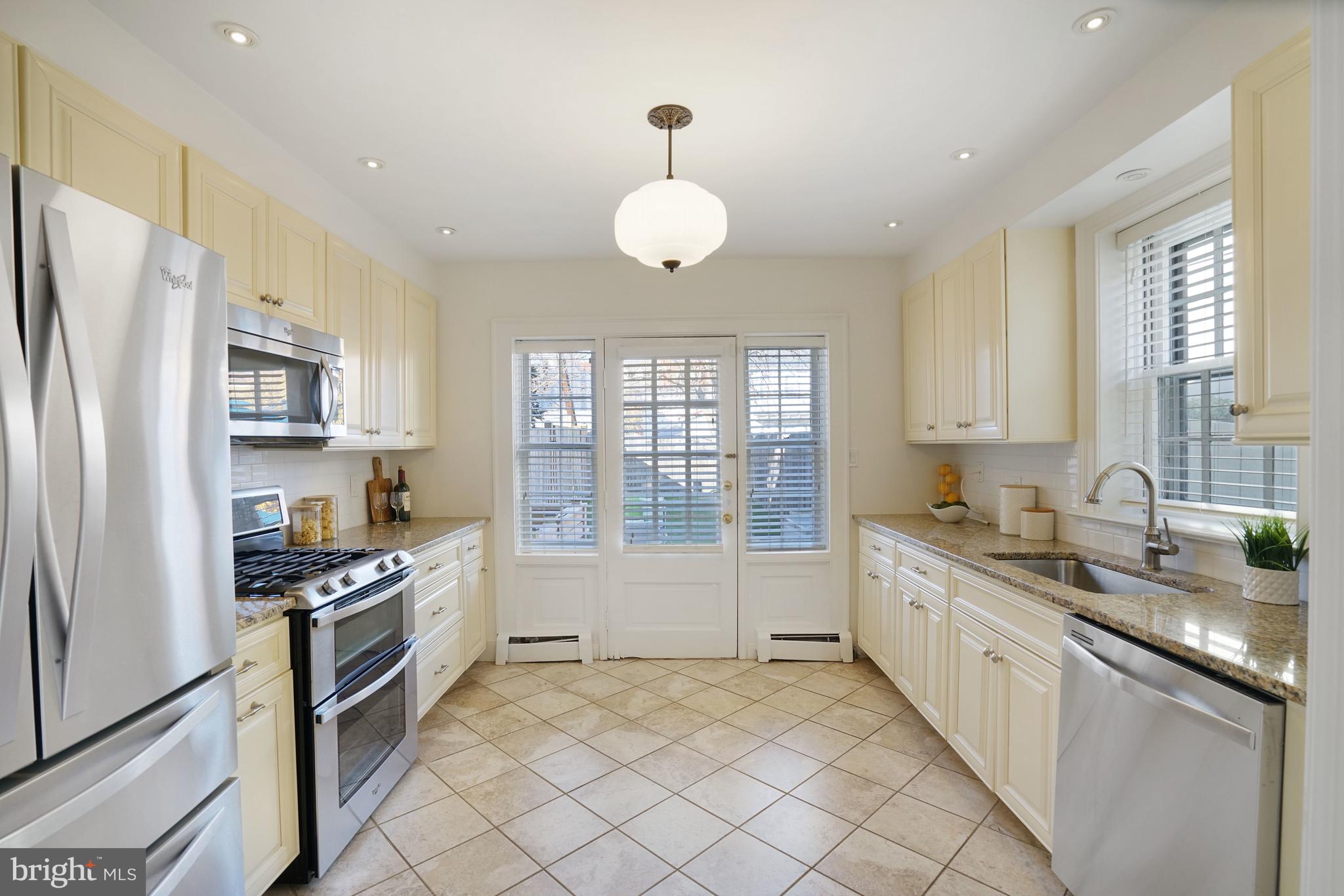 Real estate listing preview #20