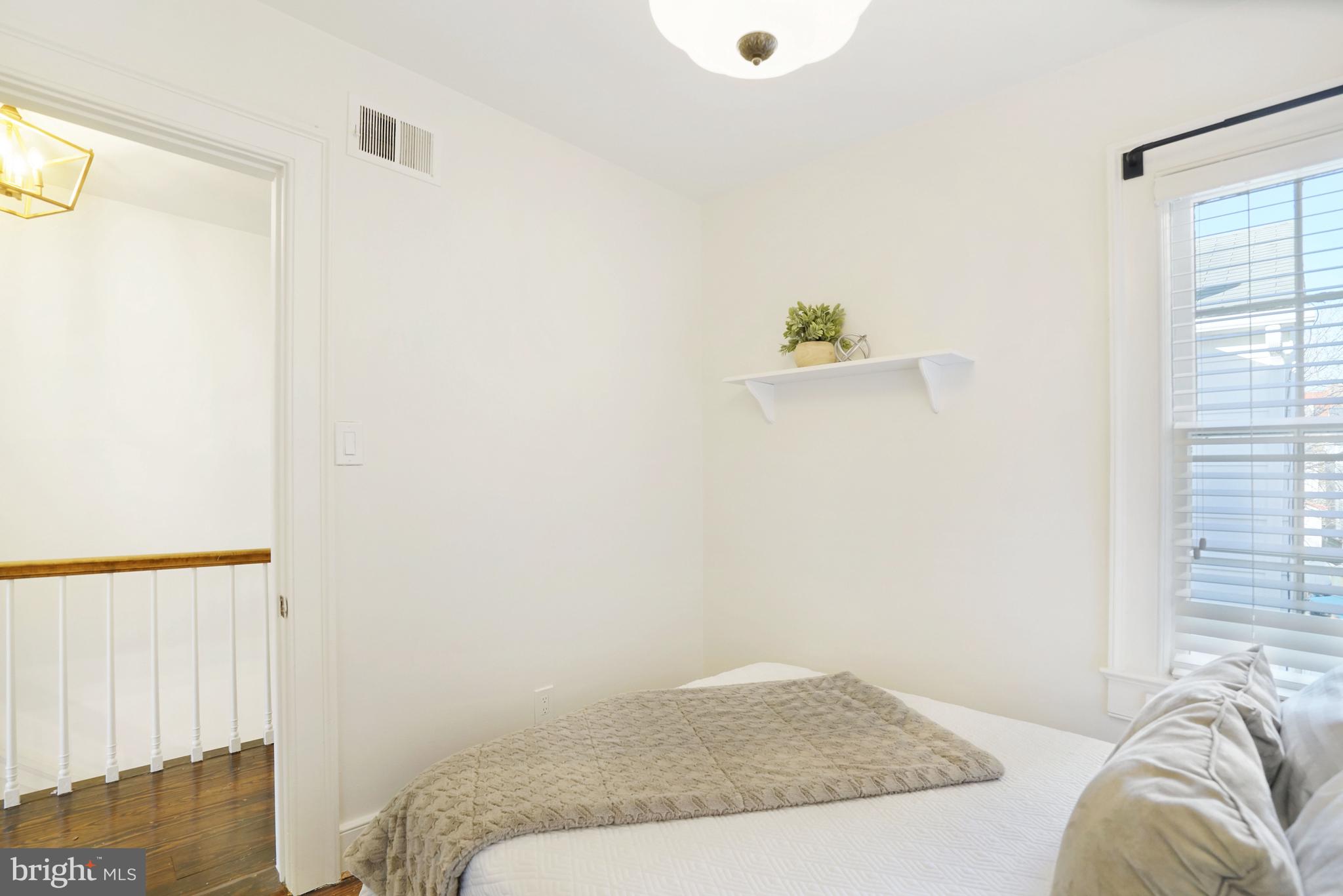 Real estate listing preview #39