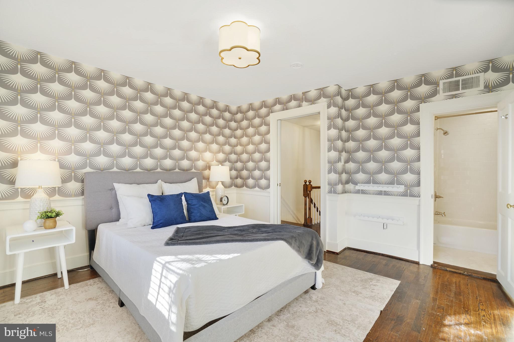 Real estate listing preview #26