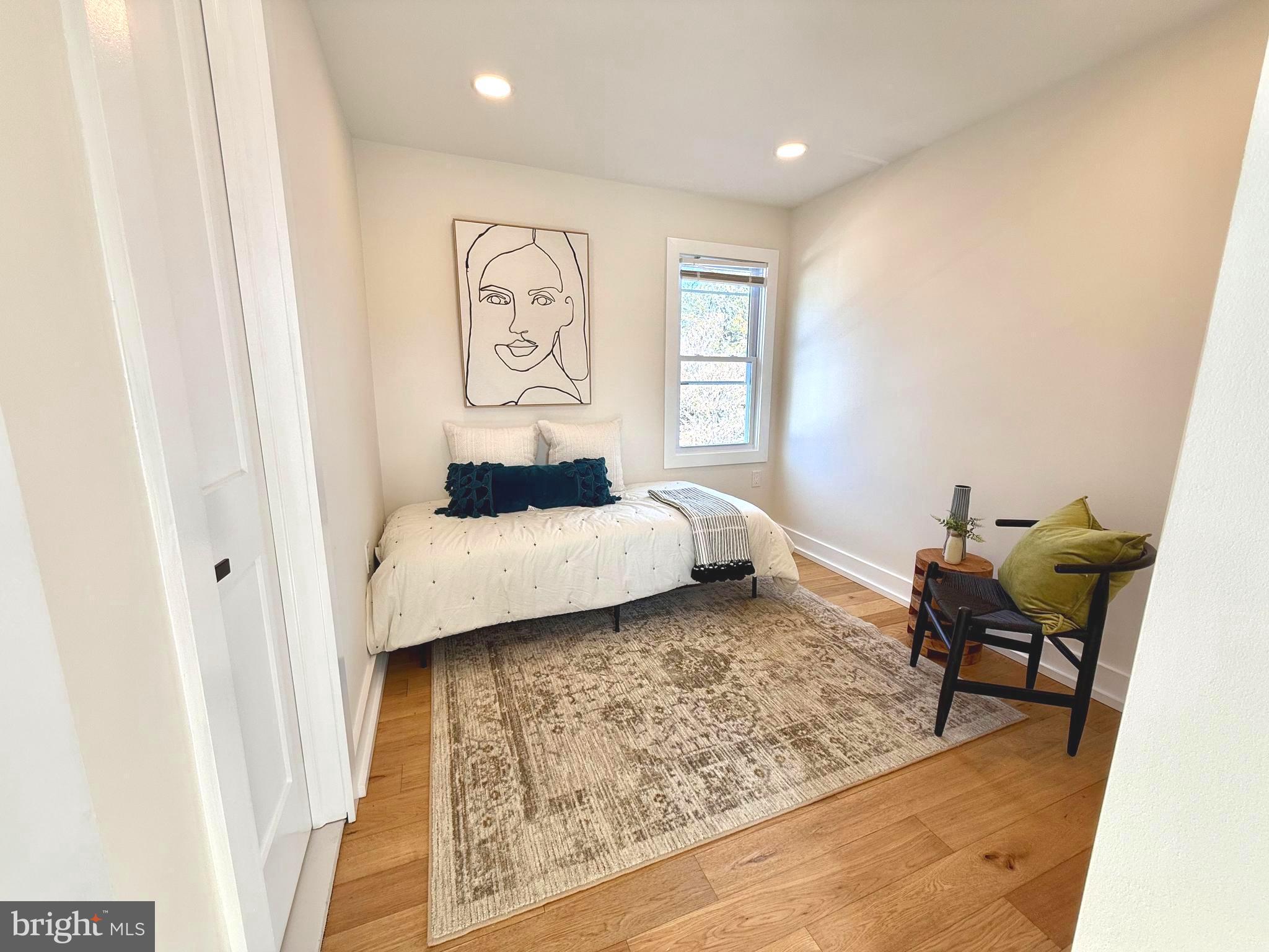 Real estate listing preview #34