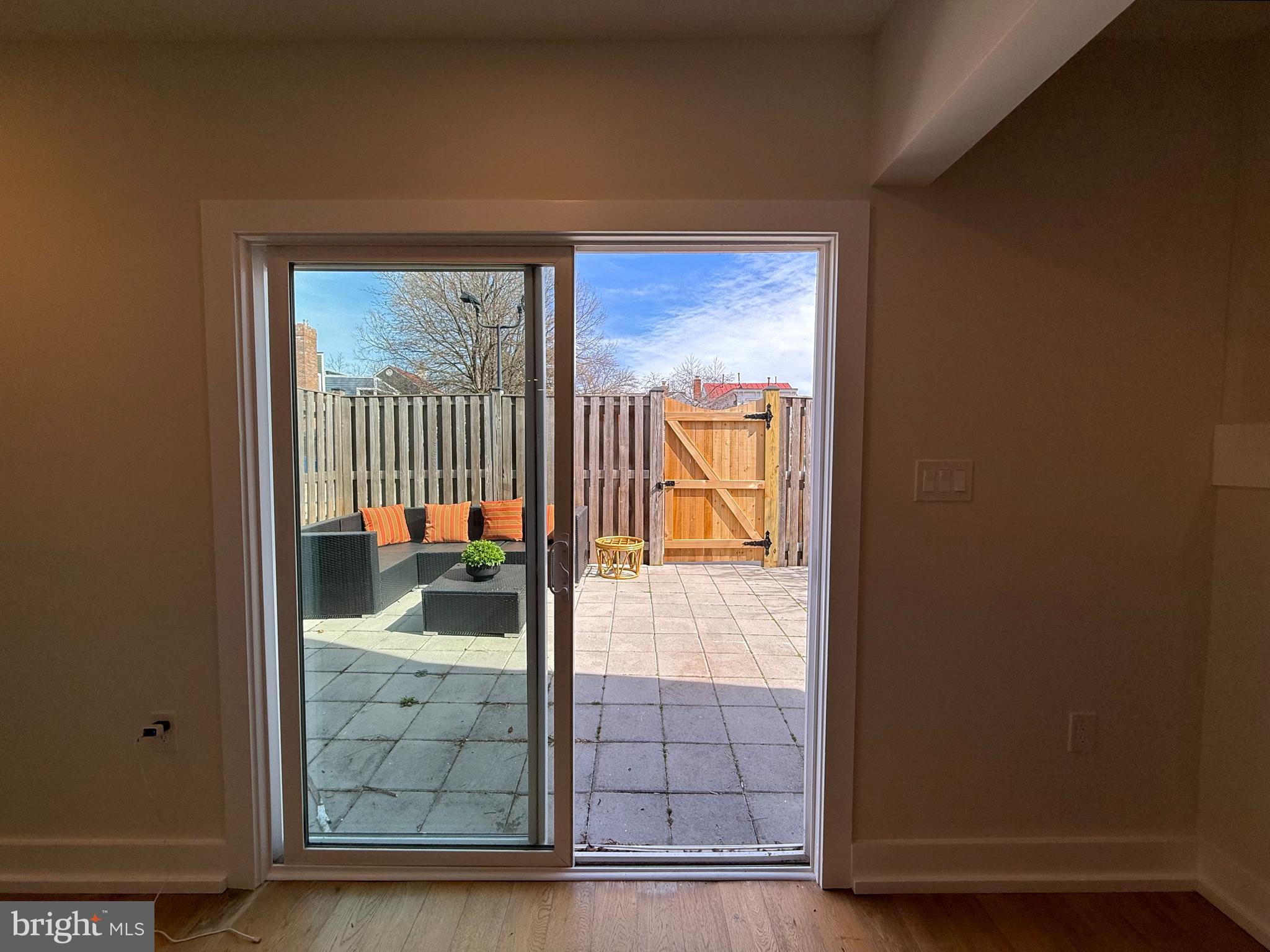 Real estate listing preview #28