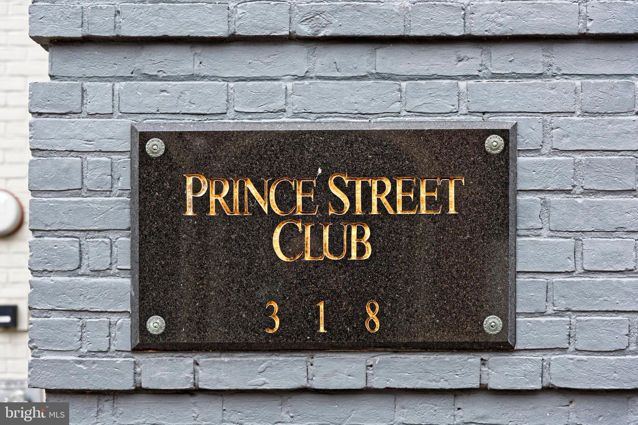 Real estate listing preview #3