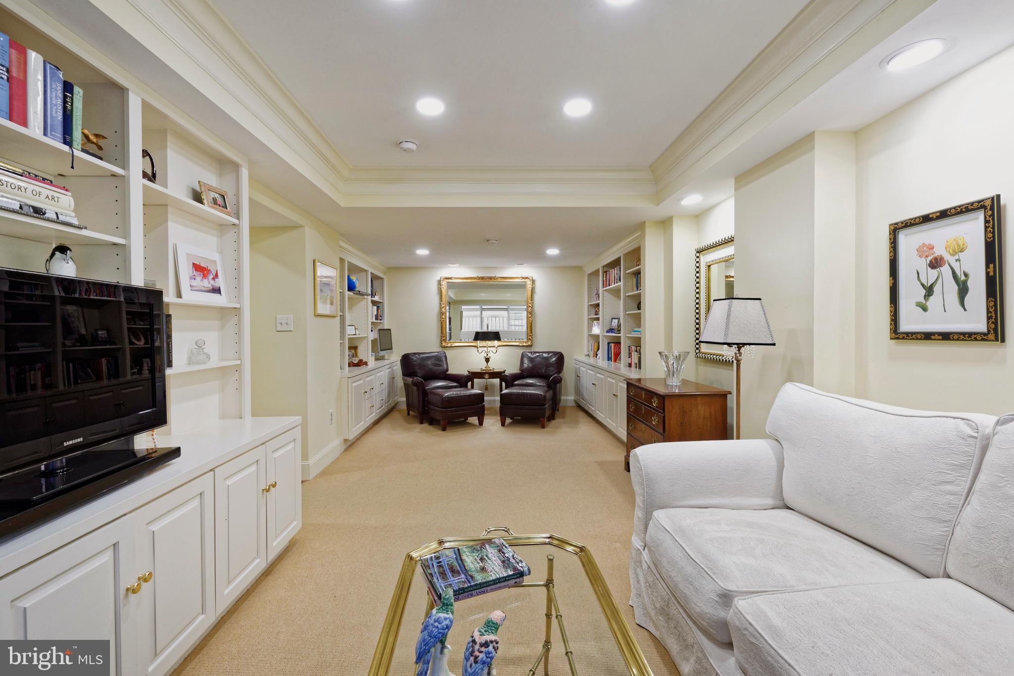 Real estate listing preview #35