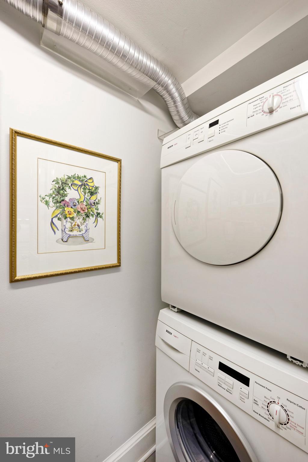 Real estate listing preview #24