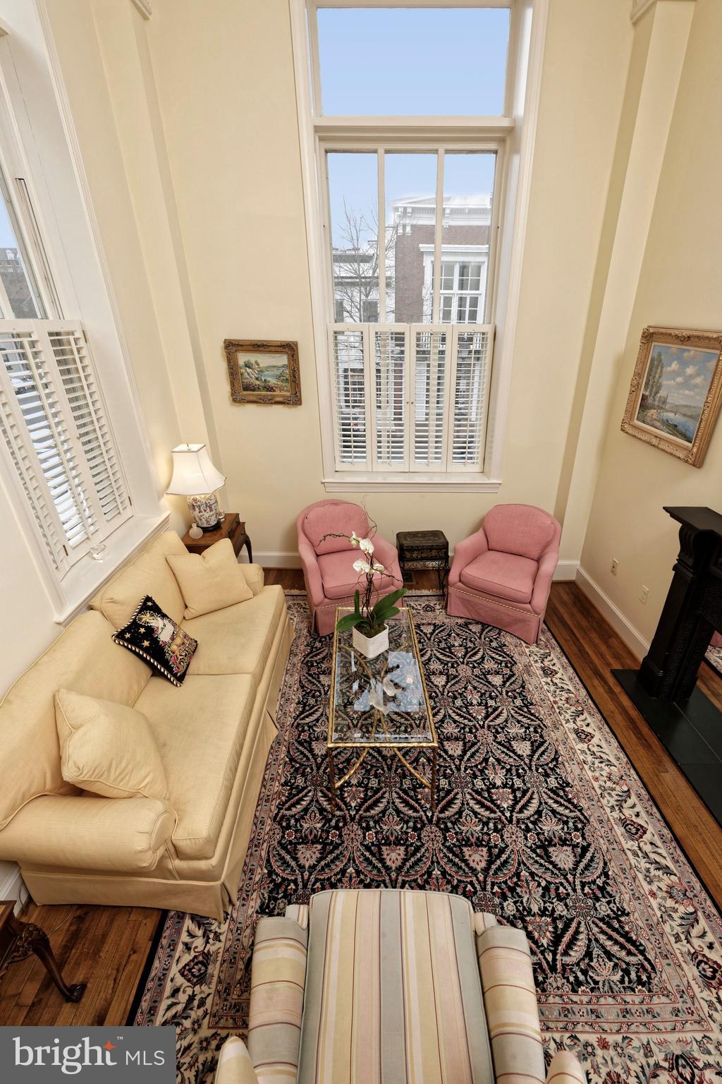 Real estate listing preview #25