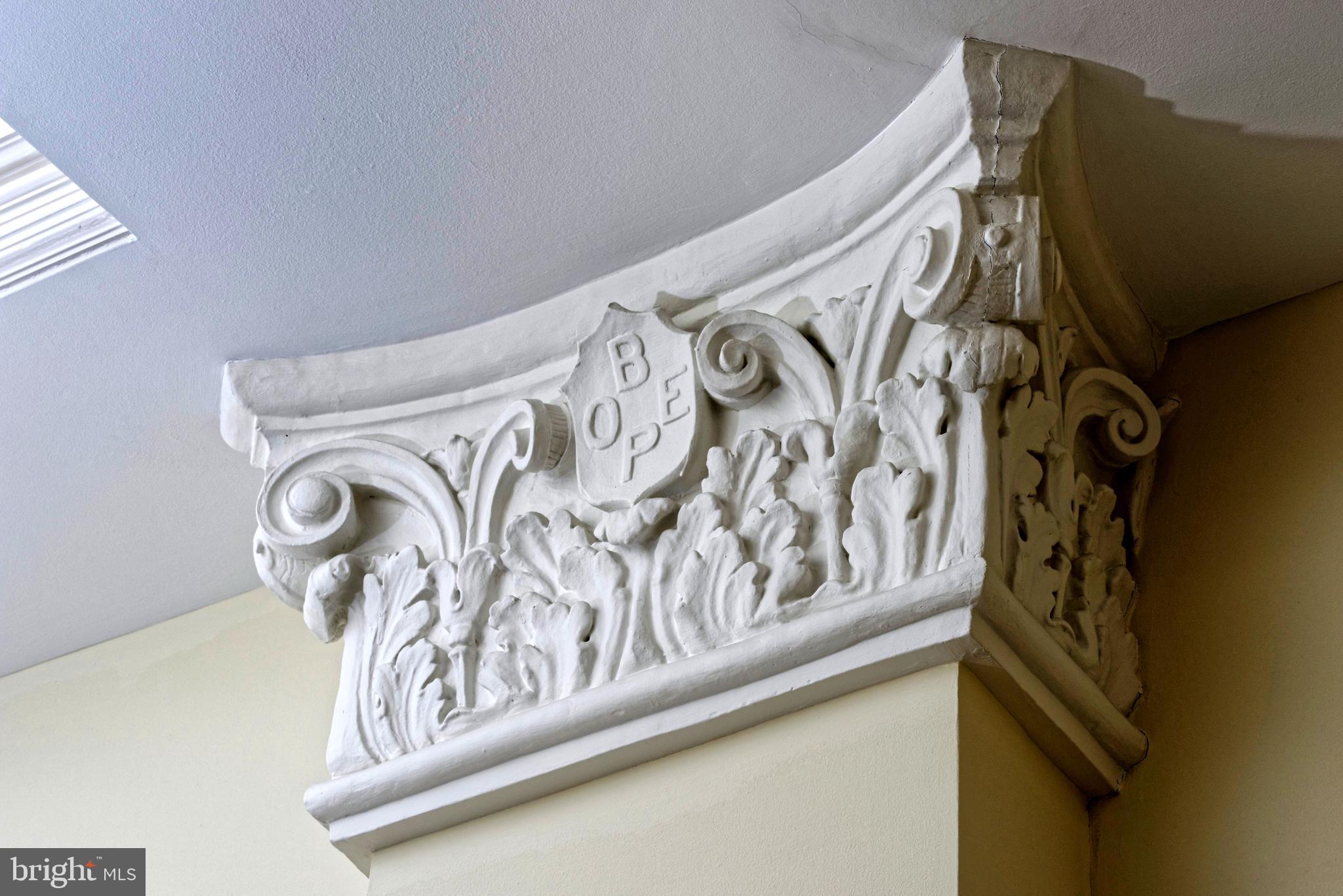 Real estate listing preview #12