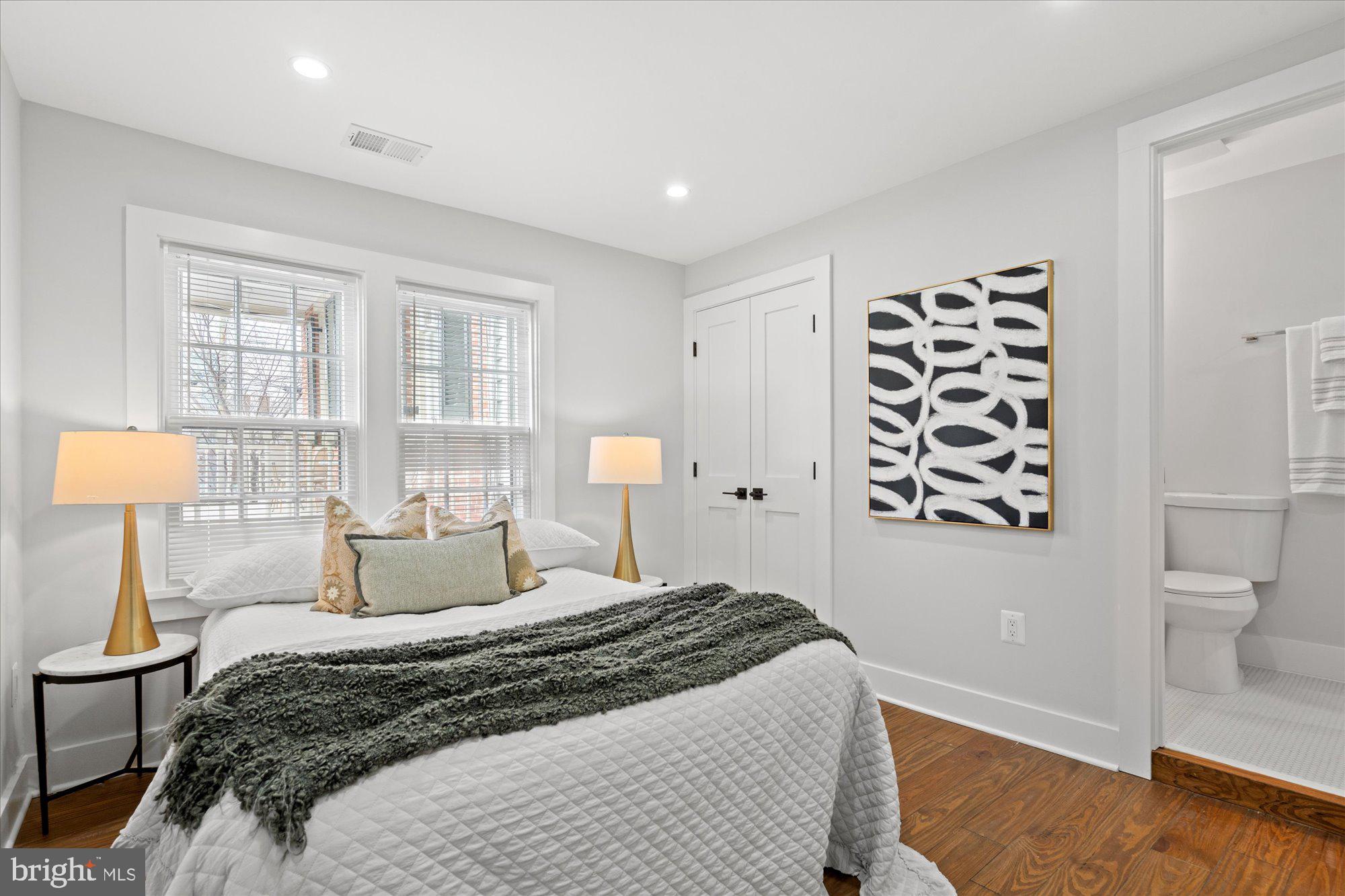 Real estate listing preview #47