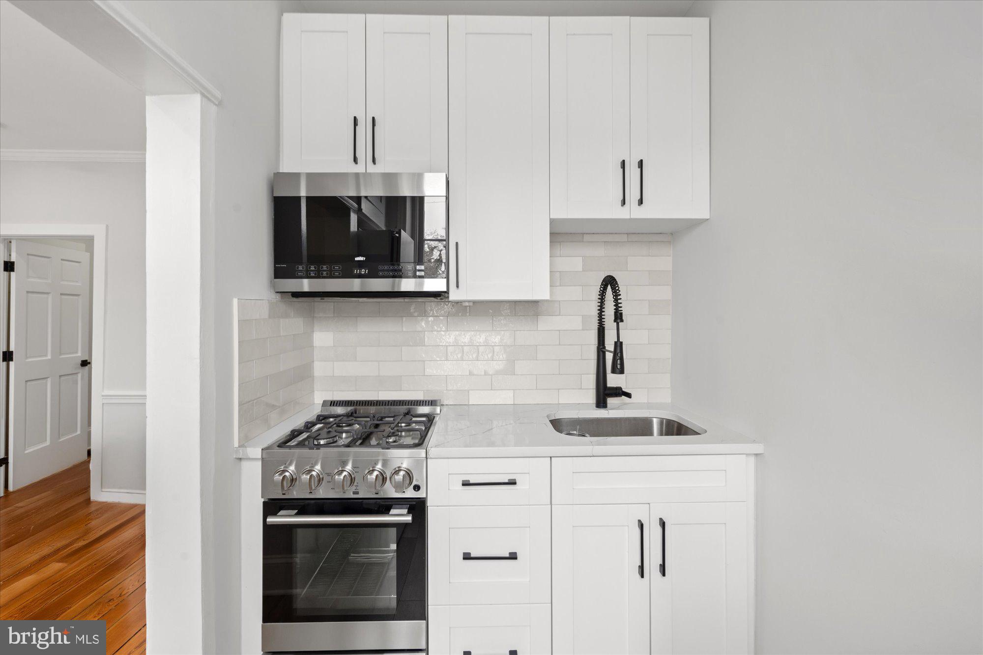 Real estate listing preview #19