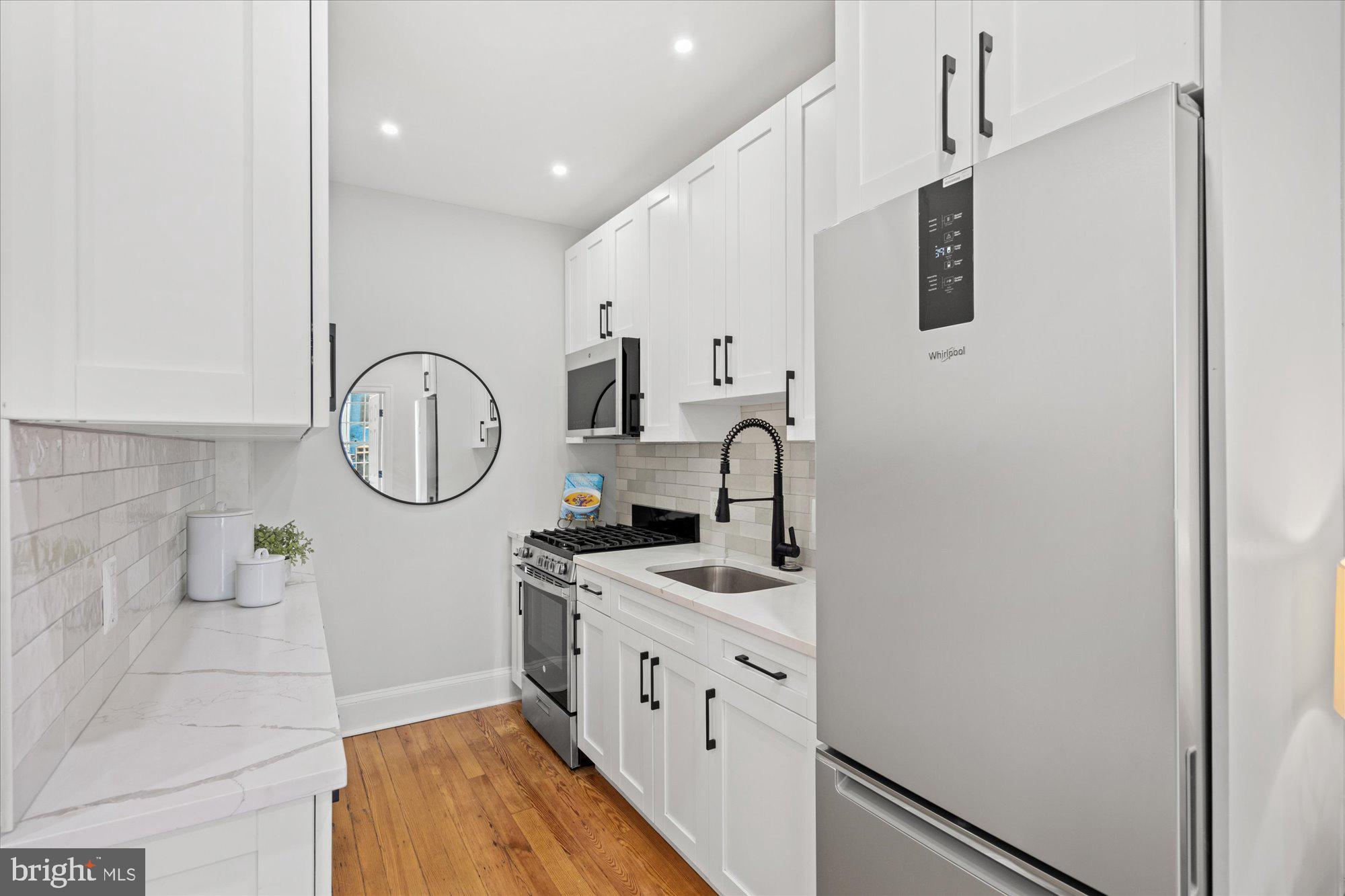 Real estate listing preview #11