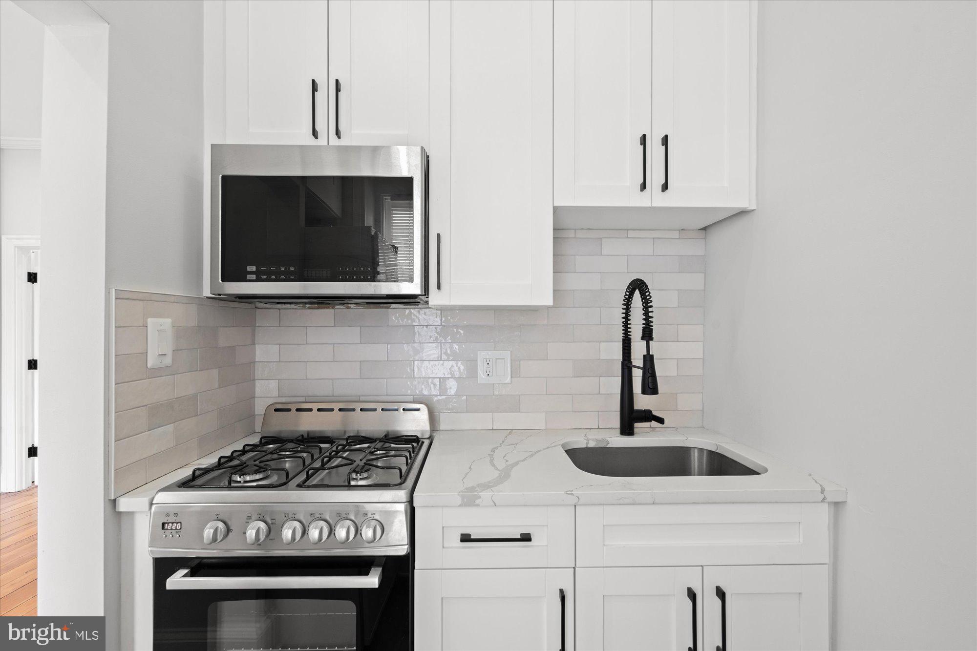 Real estate listing preview #29