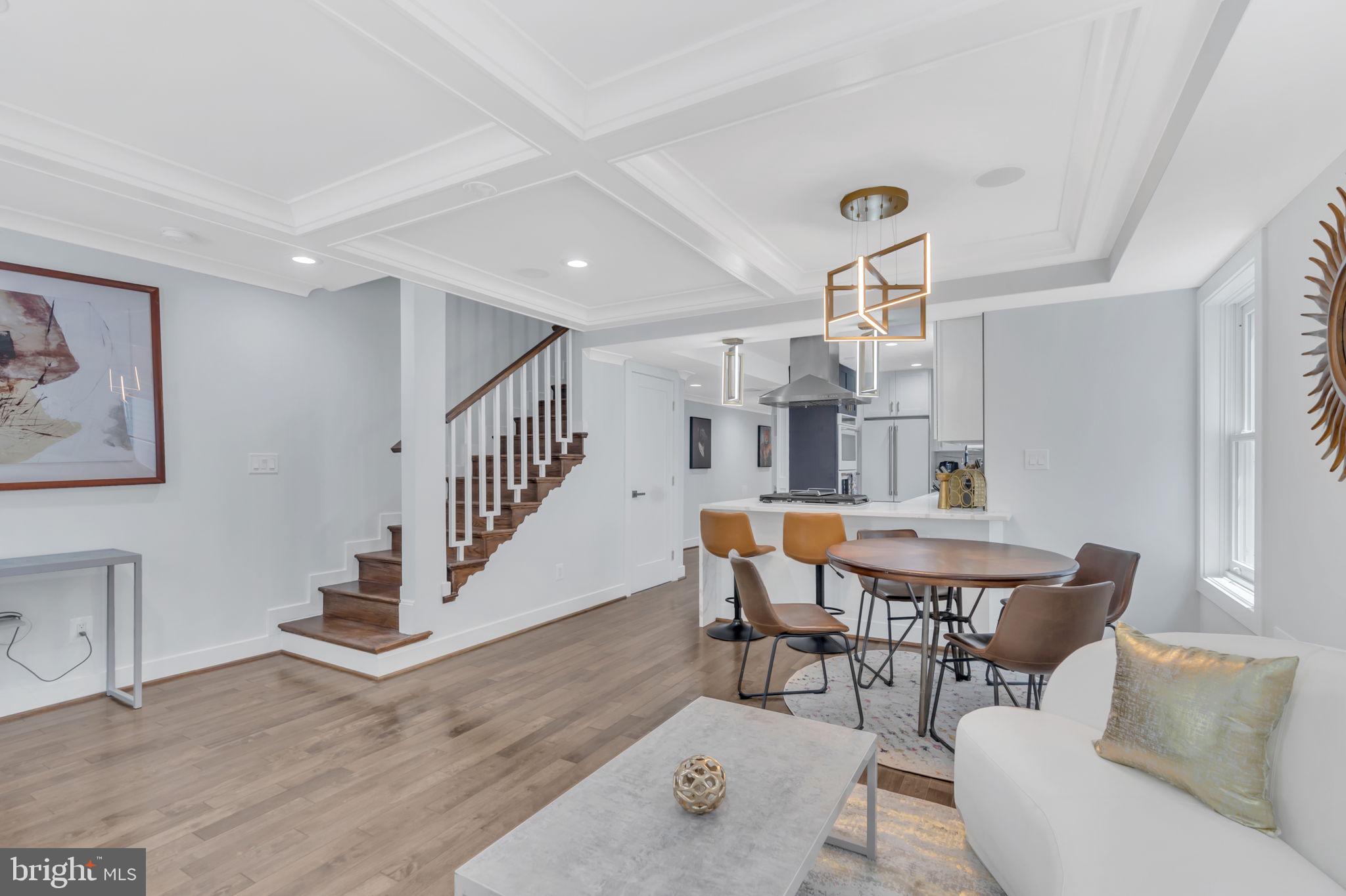 Real estate listing preview #7