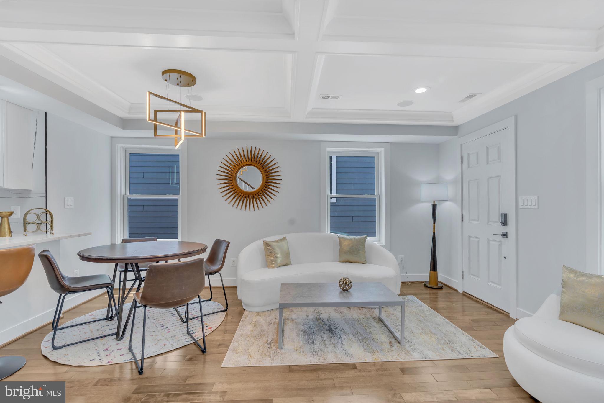 Real estate listing preview #9