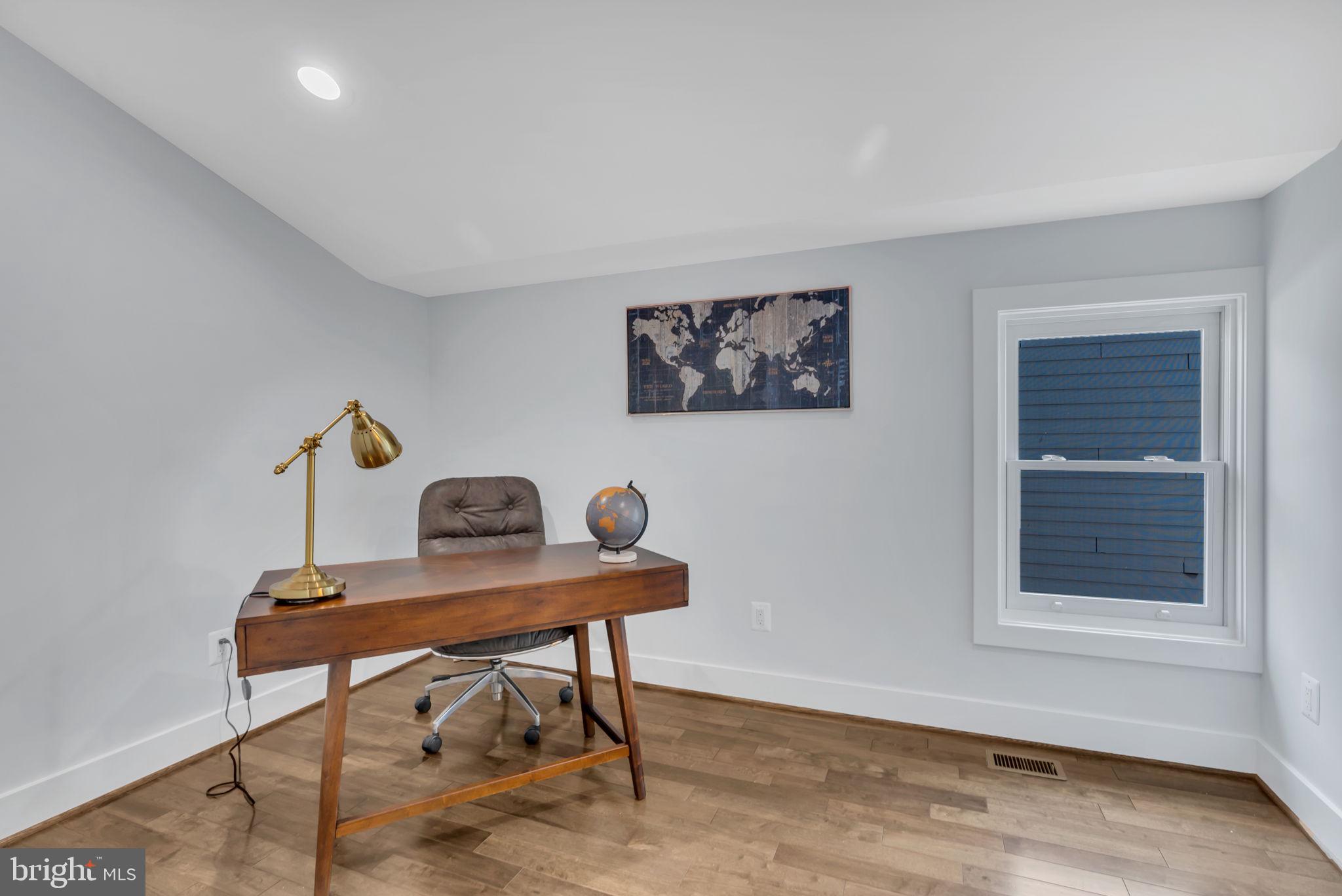 Real estate listing preview #28