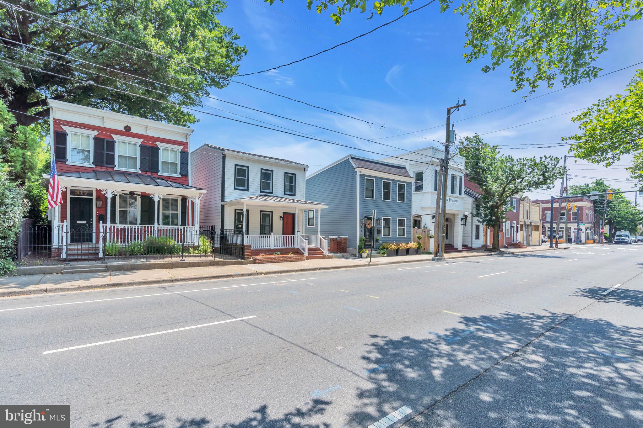 Real estate listing preview #4