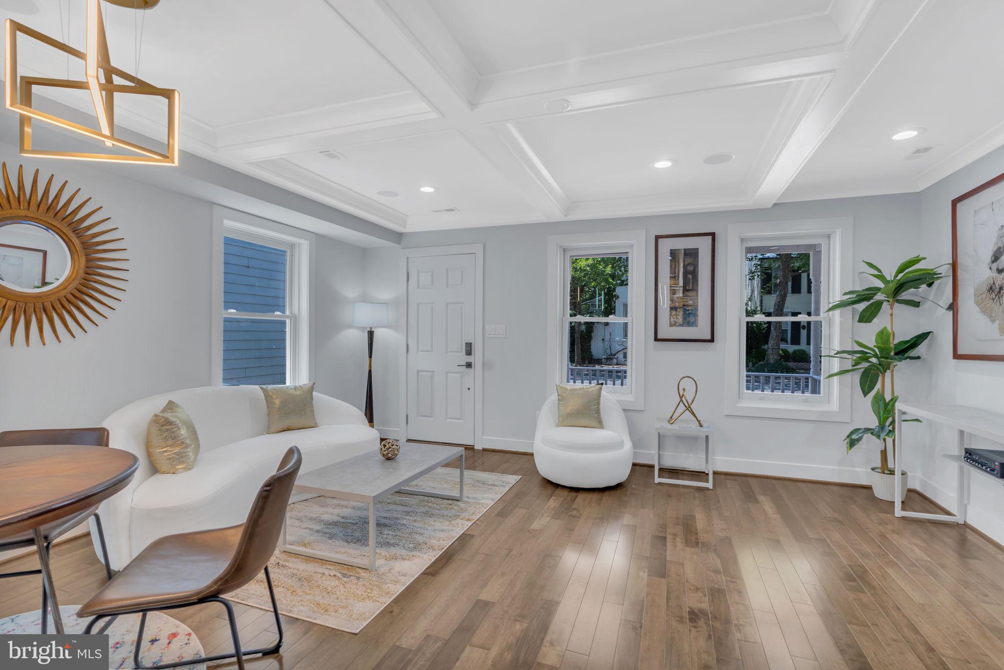 Real estate listing preview #10