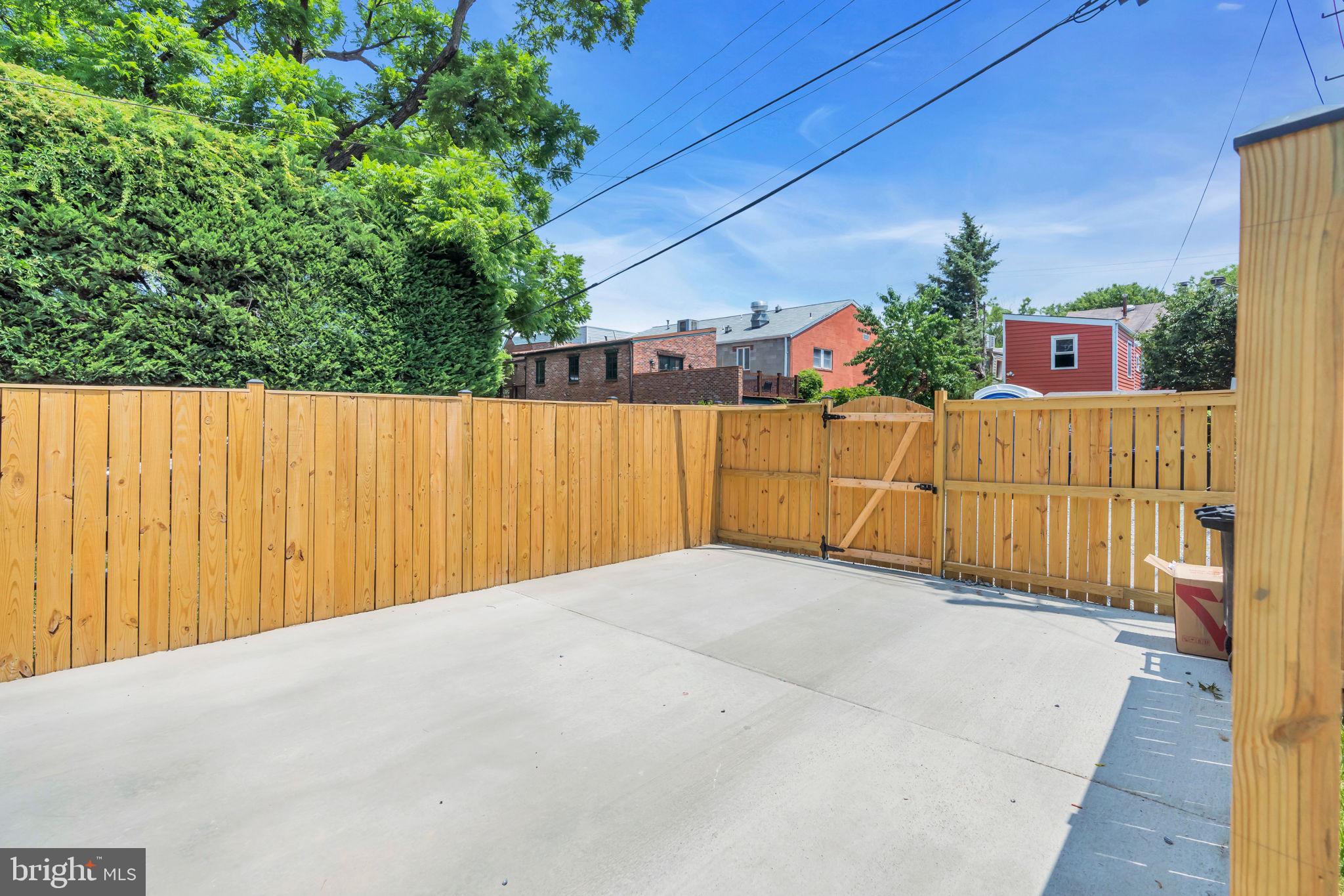 Real estate listing preview #40