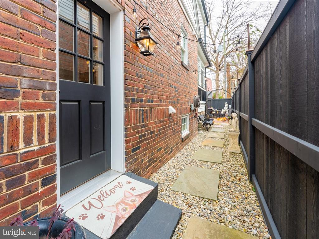 Real estate listing preview #37