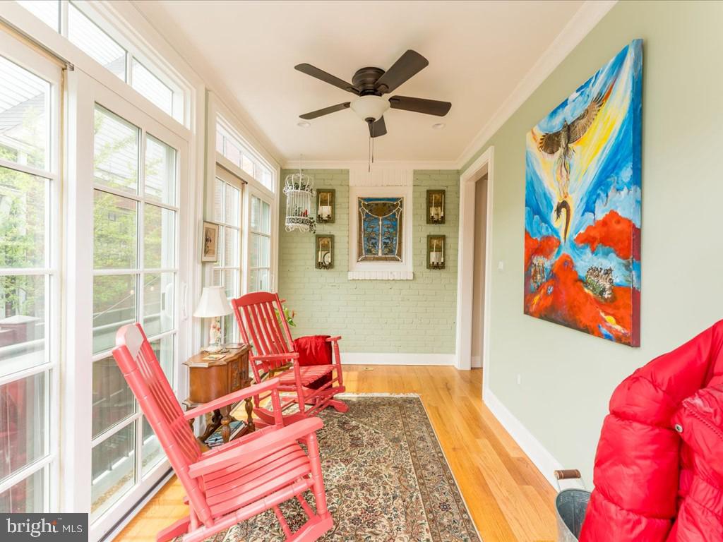 Real estate listing preview #13