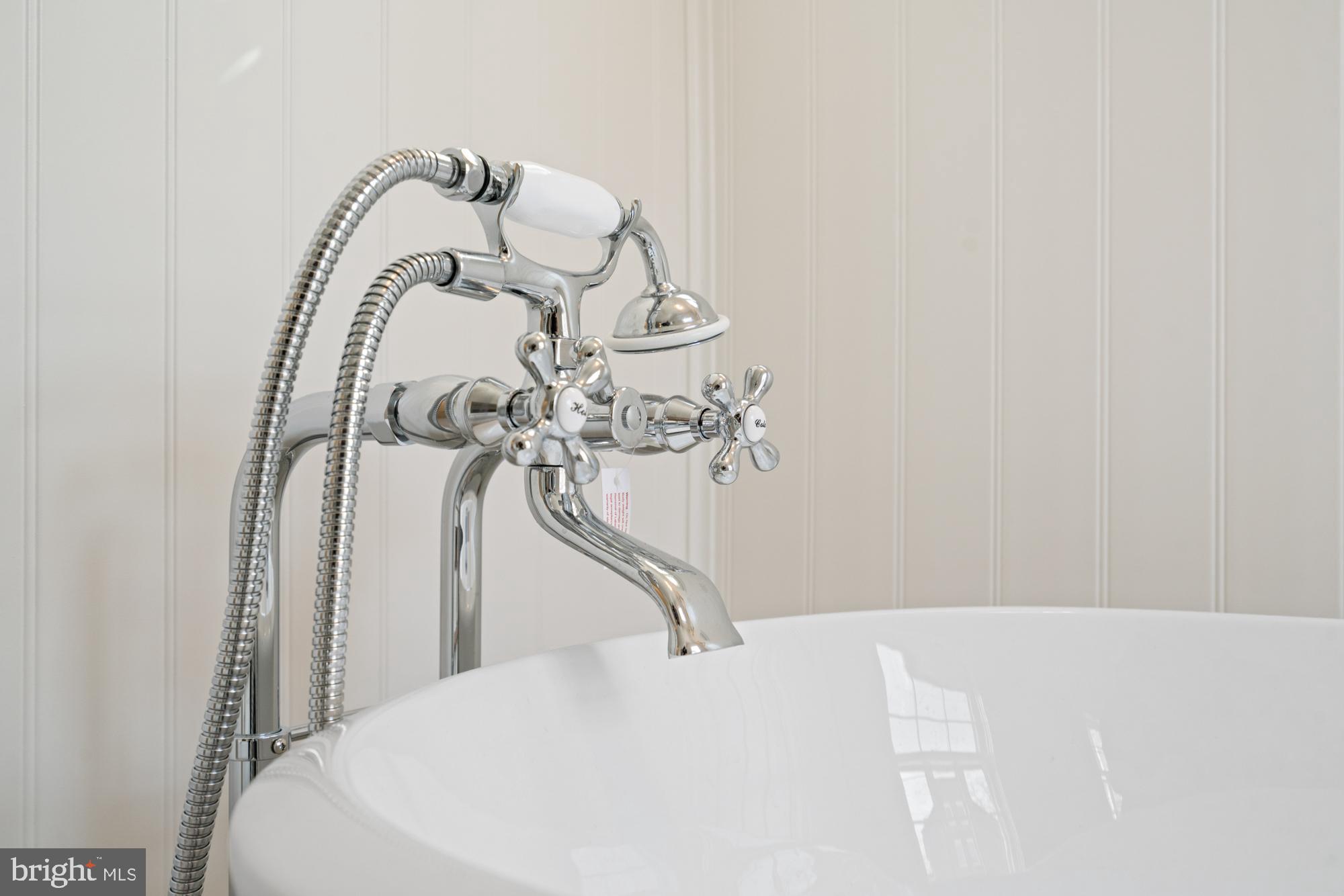 Real estate listing preview #24