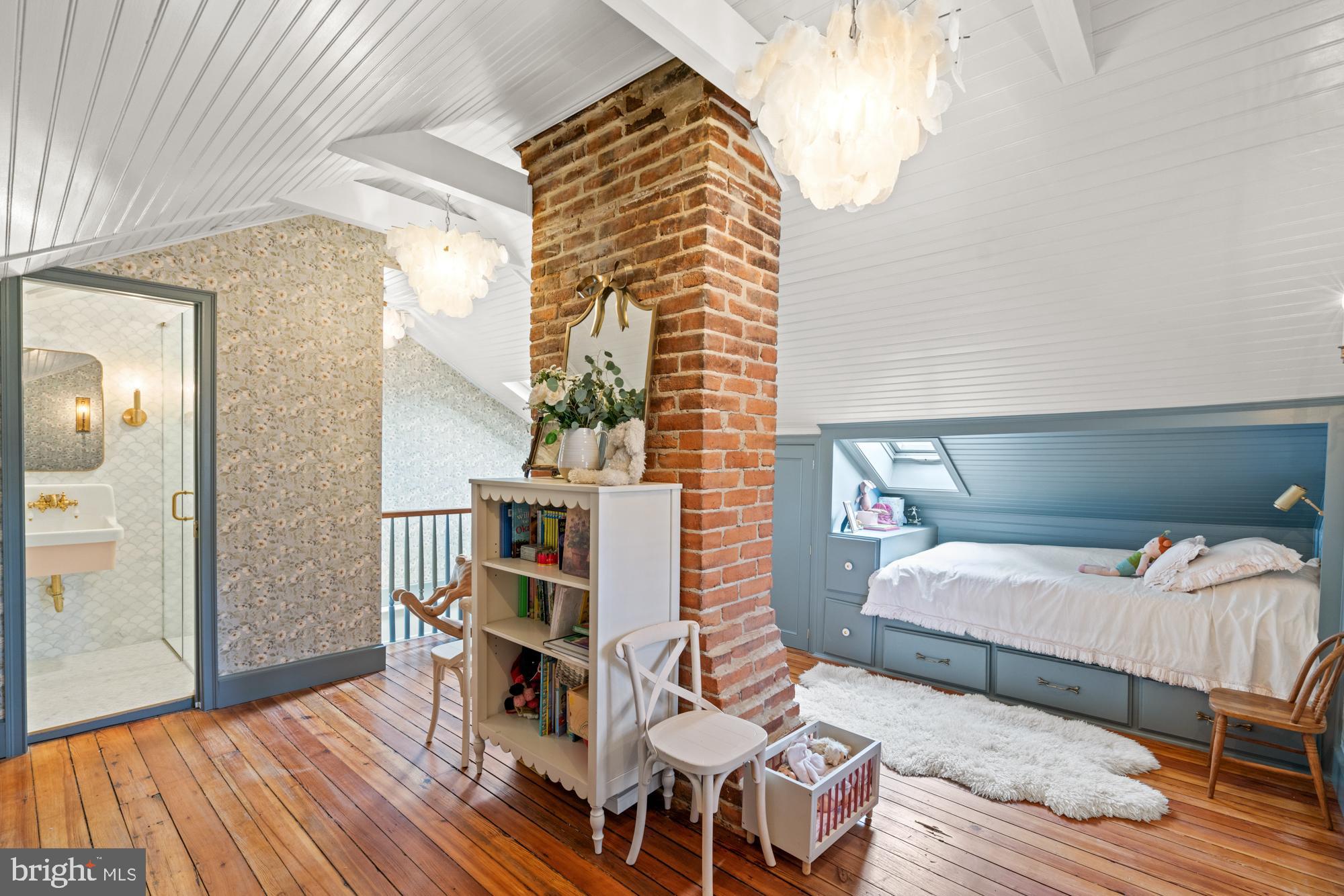 Real estate listing preview #29