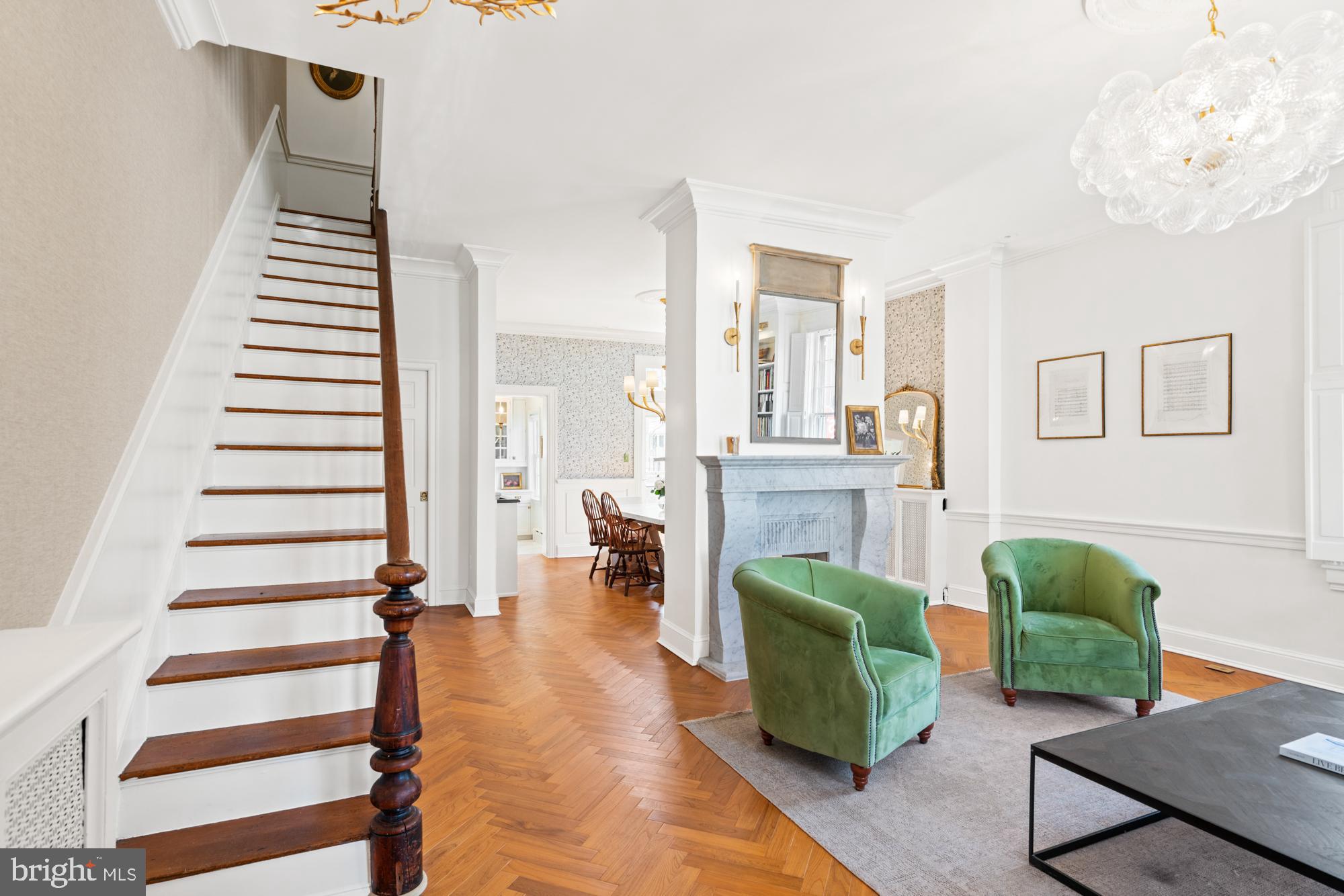 Real estate listing preview #3