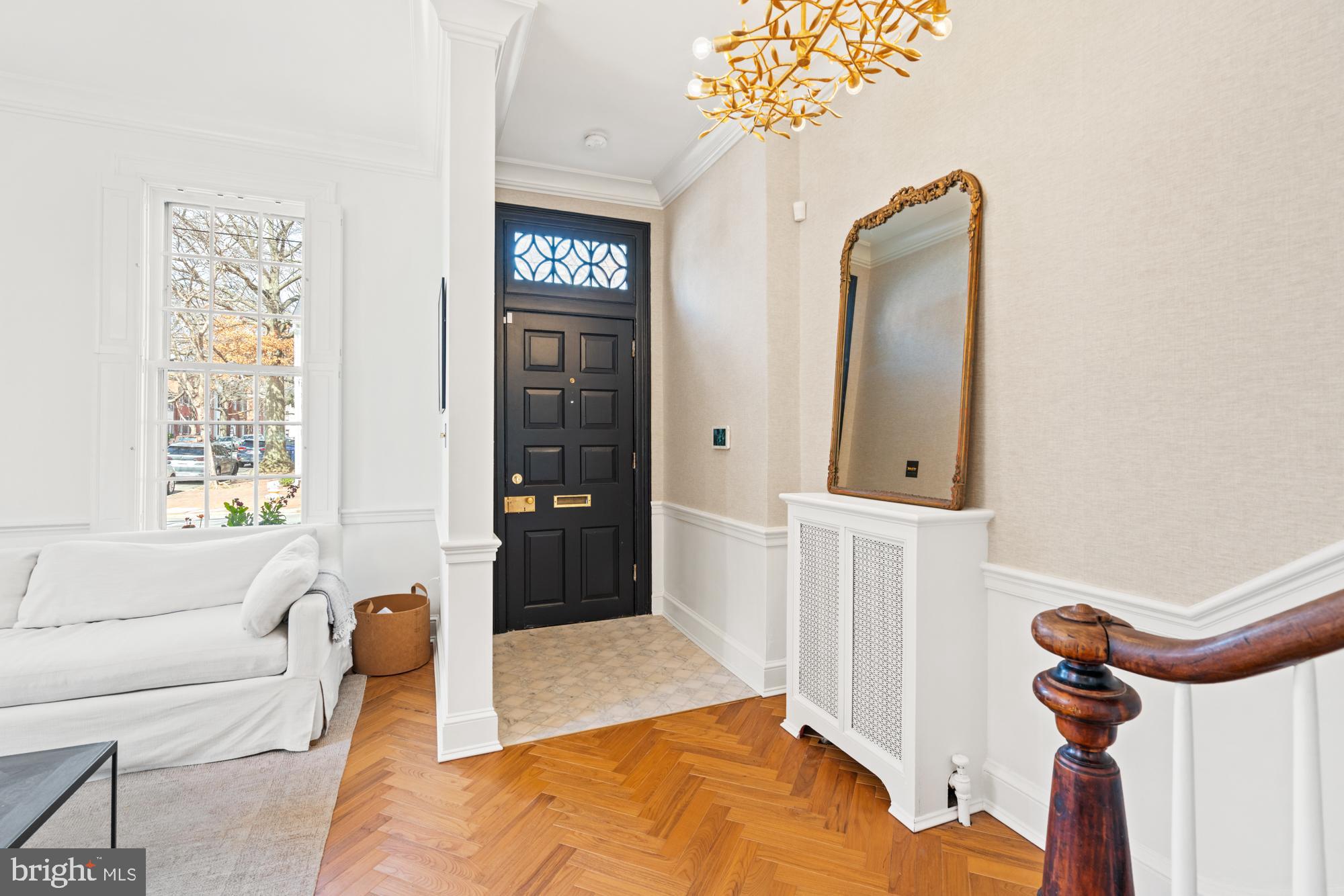 Real estate listing preview #4