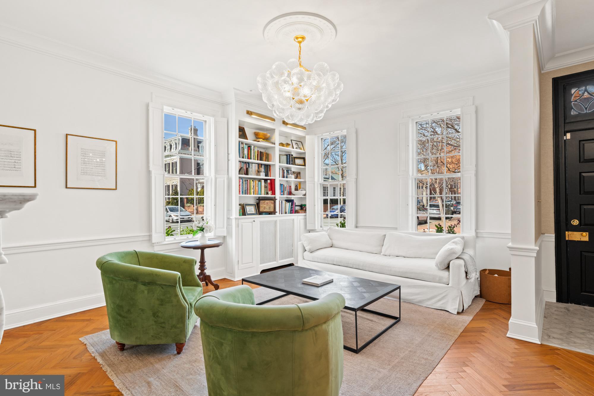 Real estate listing preview #6