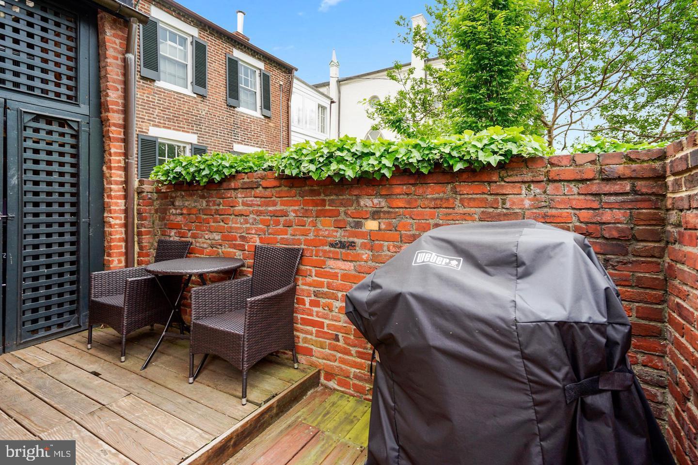 Real estate listing preview #42