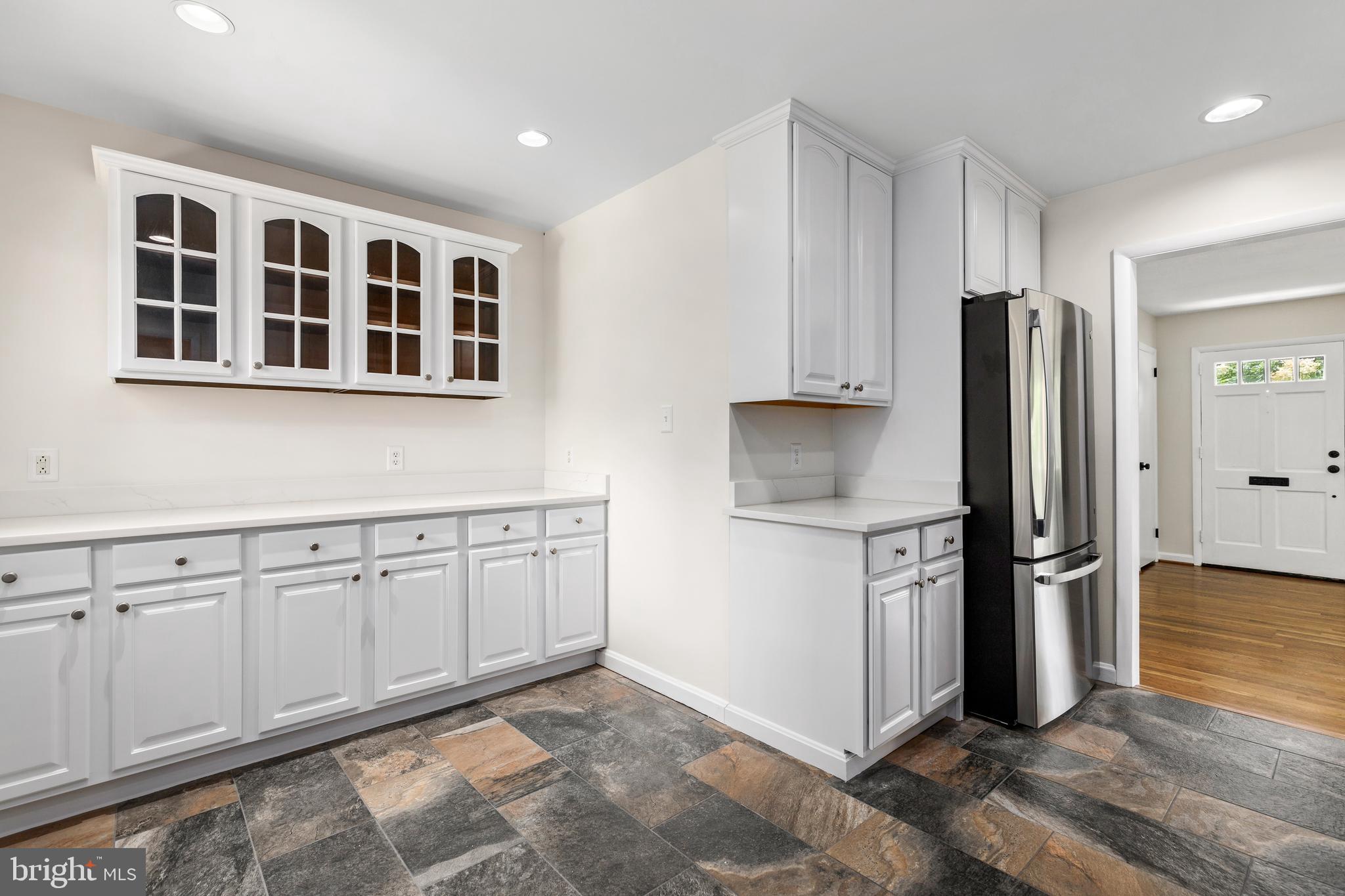 Real estate listing preview #10