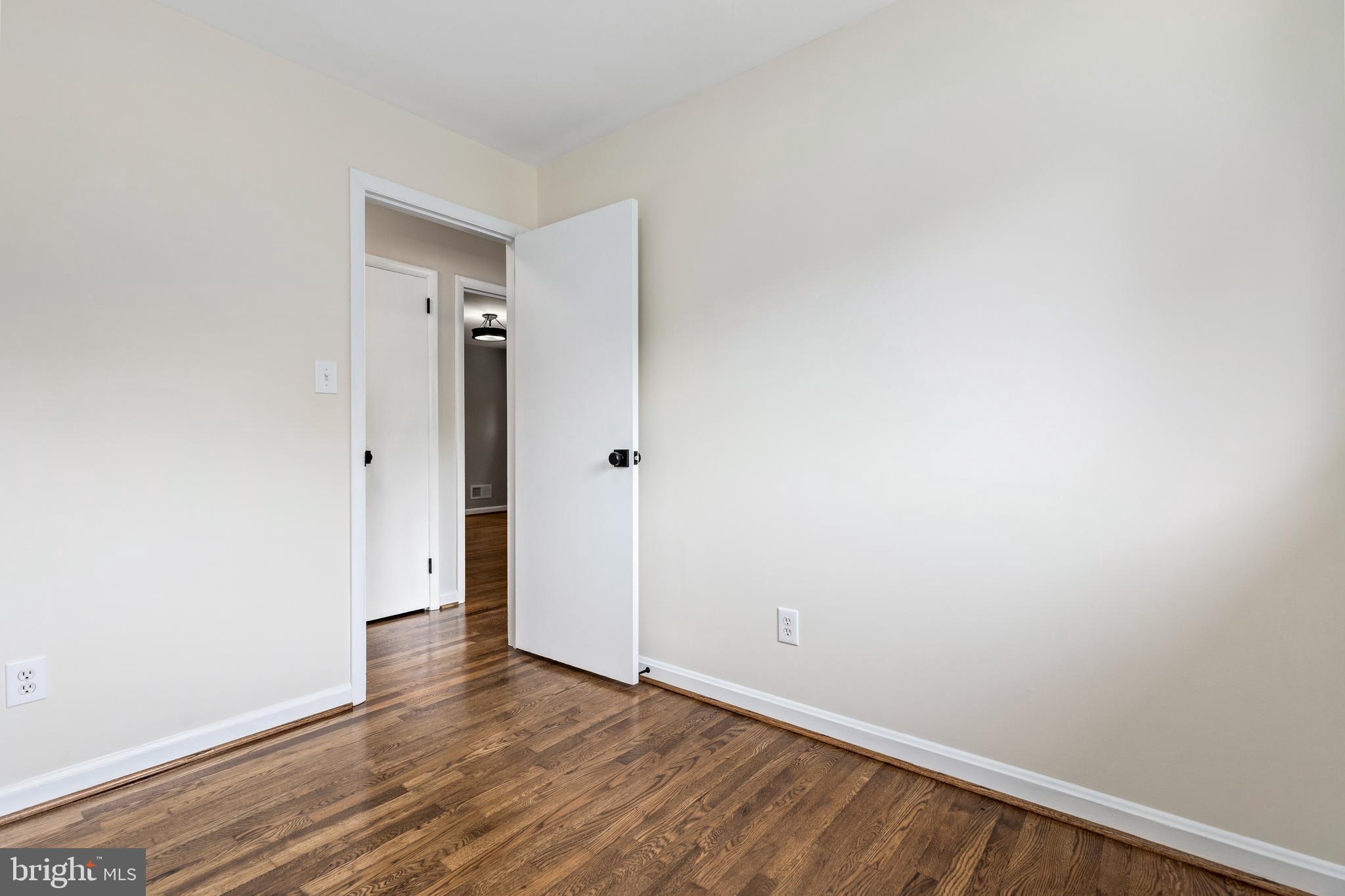 Real estate listing preview #20