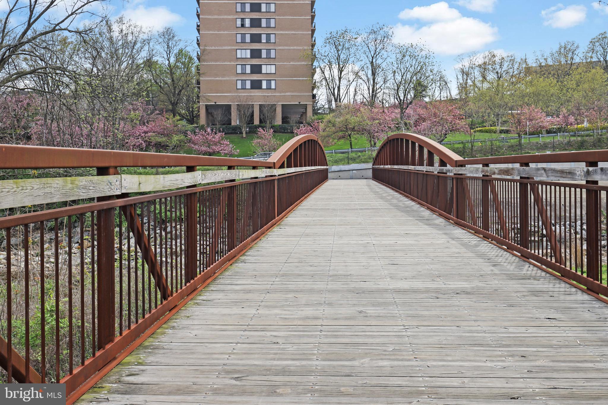 Real estate listing preview #49