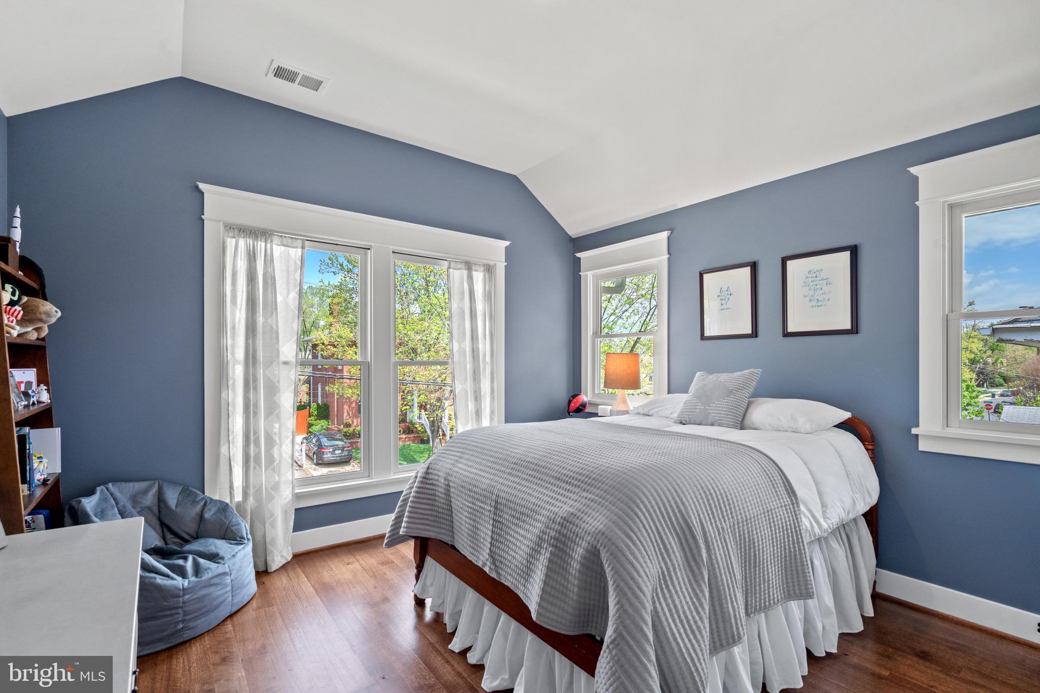 Real estate listing preview #31