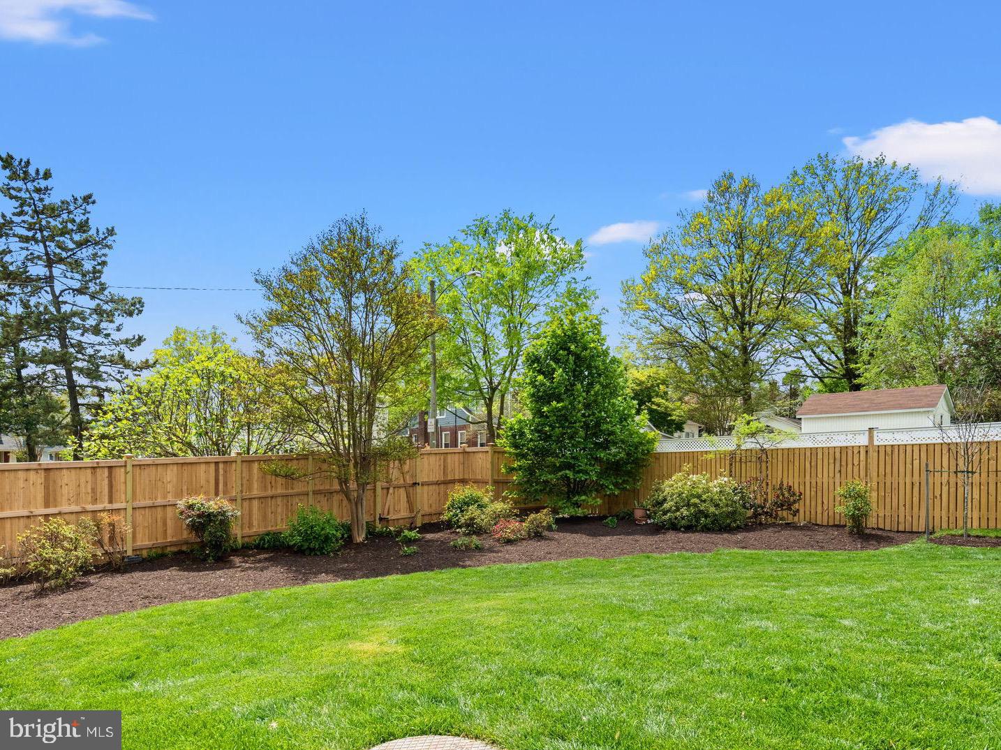 Real estate listing preview #4